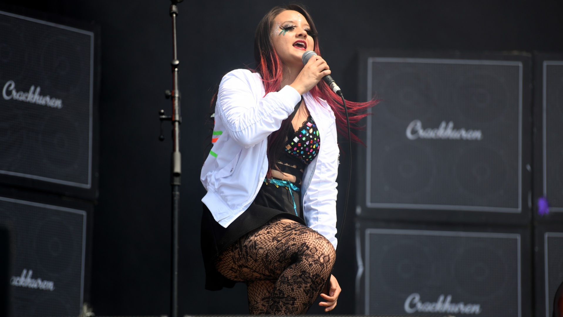 Die Toten Crackhuren im Kofferraum live beim Hurricane Festival 2019