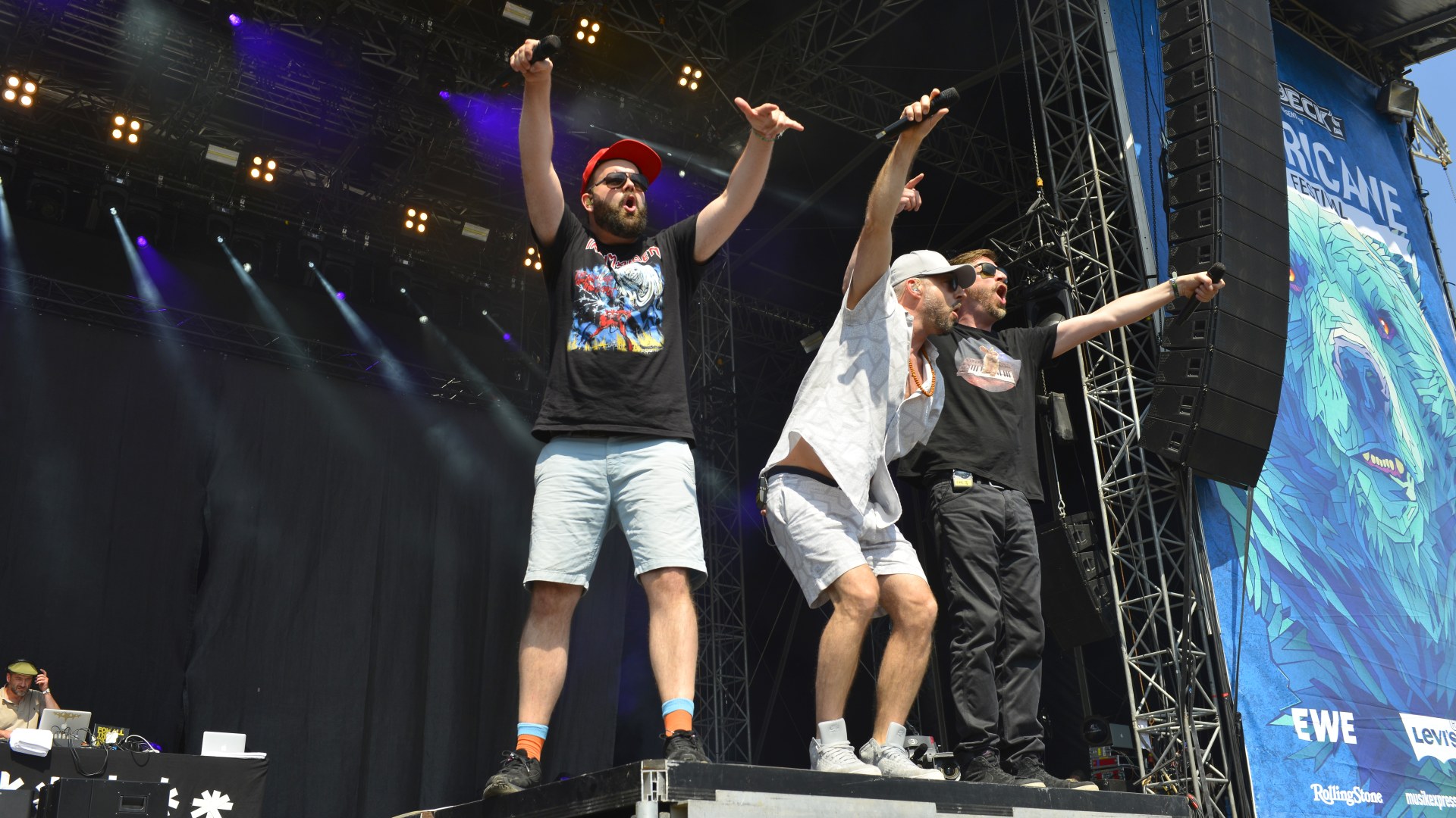 Fünf Sterne Deluxe live beim Hurricane Festival 2019