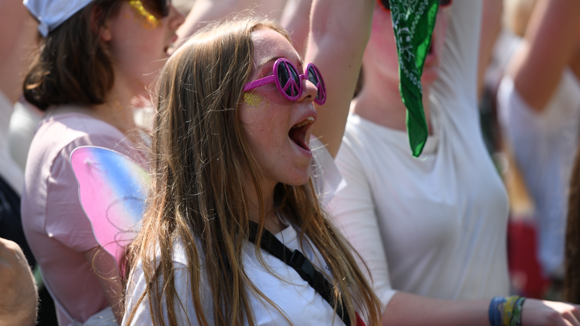 Fünf Sterne Deluxe live beim Hurricane Festival 2019