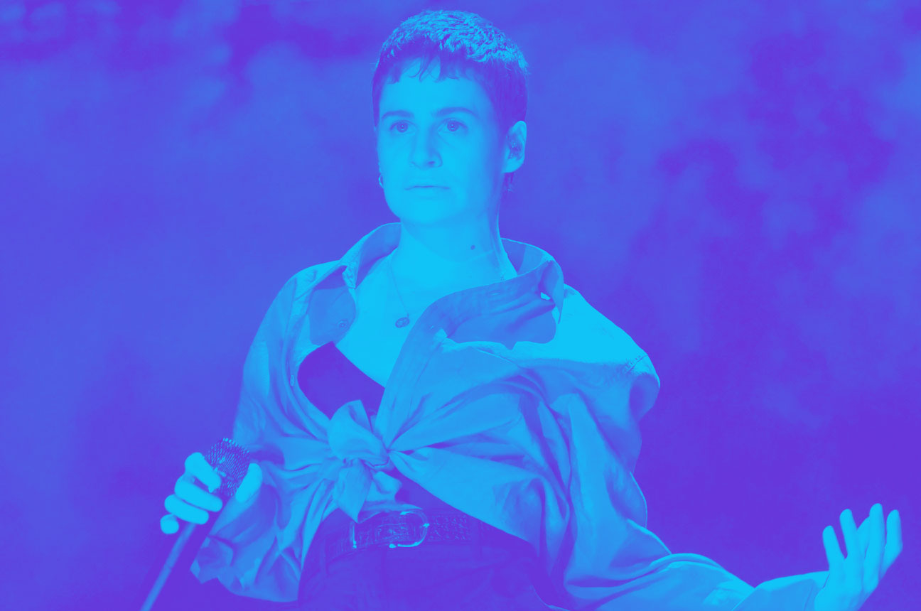 christina-and-the-queens-shortlist-duo-02