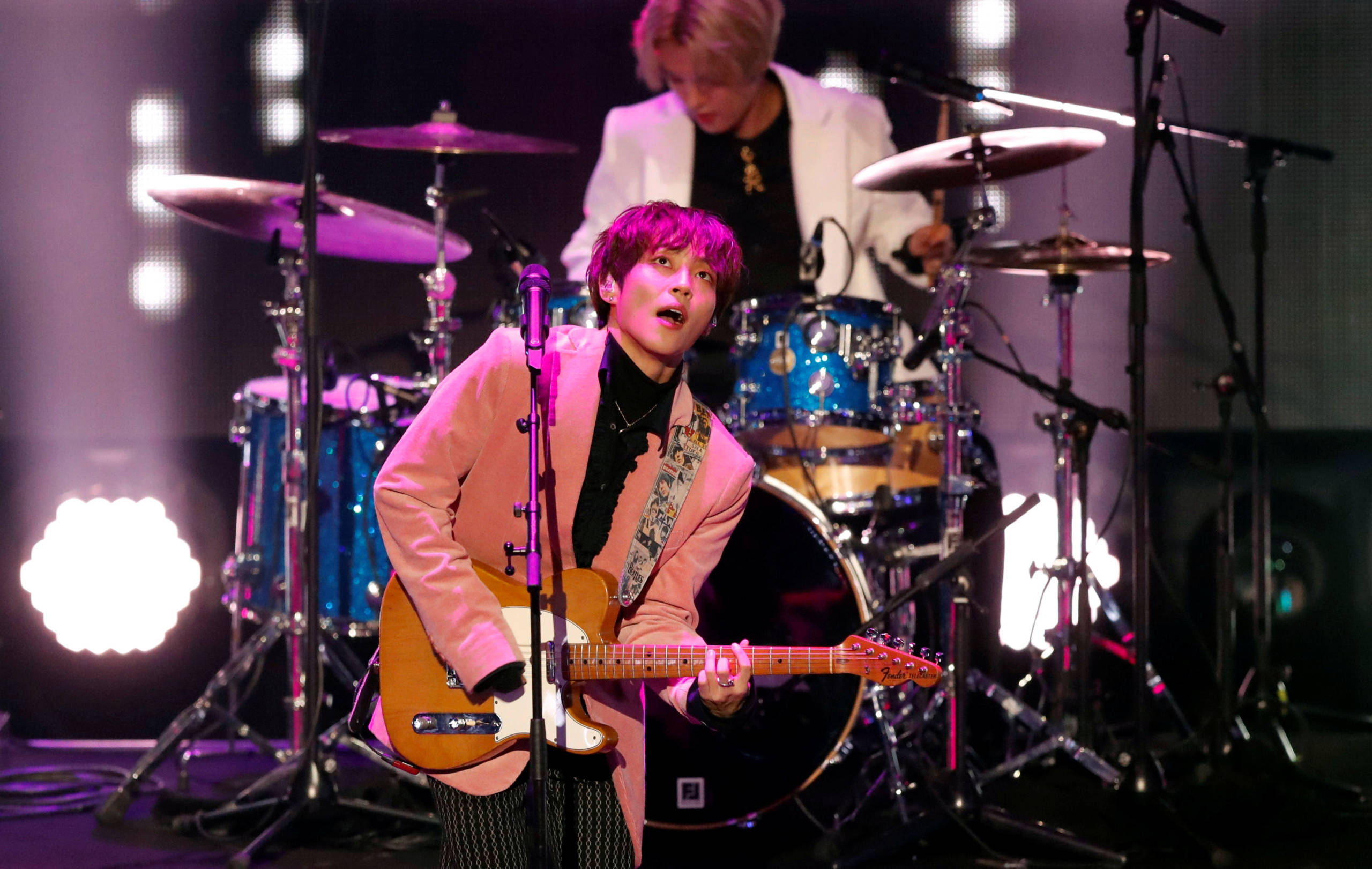 22.11.2019, Berlin: The Rose, Band aus Südkorea, tritt beim International Music Award (IMA) auf. Der neue Popkulturpreis ...