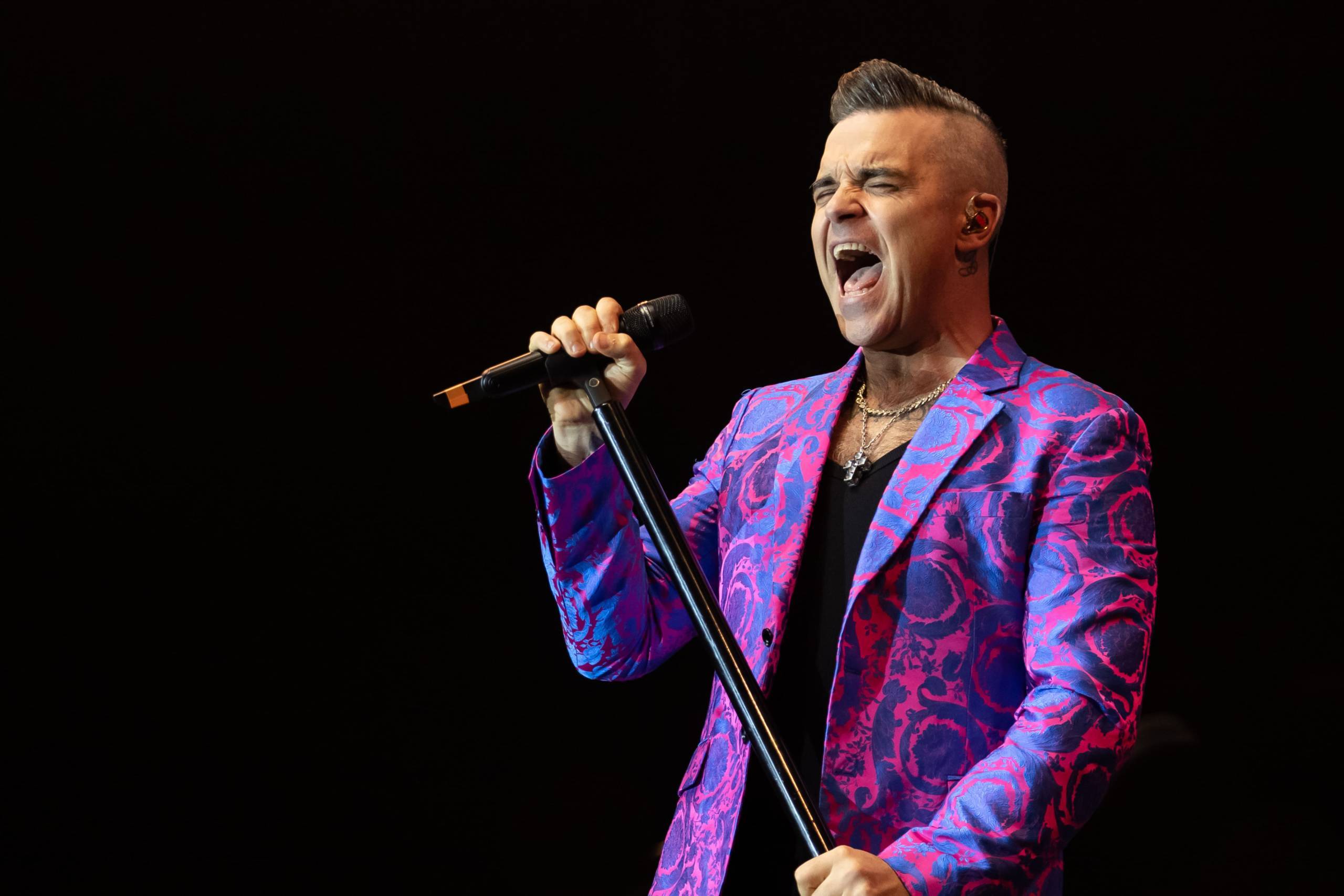 Robbie Williams 2019 Live in Manchester