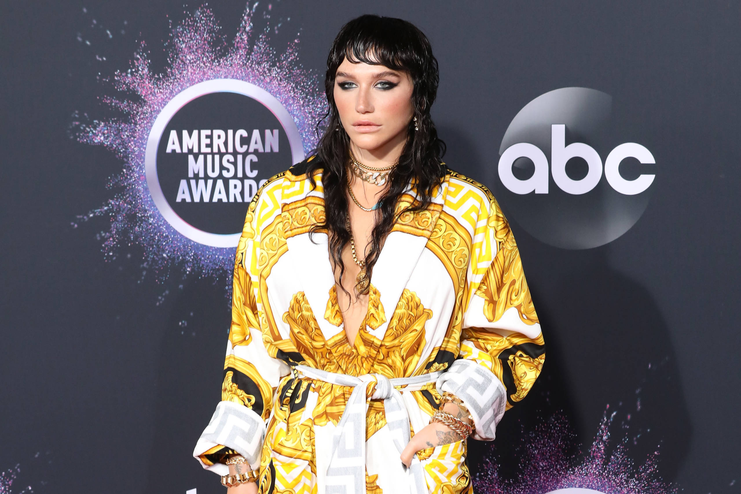 Kesha bei den American Music Awards 2019 in Los Angeles