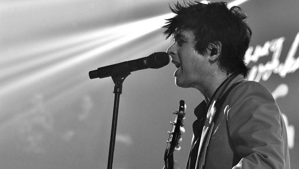 Billie Joe Armstrong von Green Day steht während der iHeartRadio Album Release Party im iHeartRadio Theater am 07. Februar 2020 in Burbank, Kalifornien, auf der Bühne.