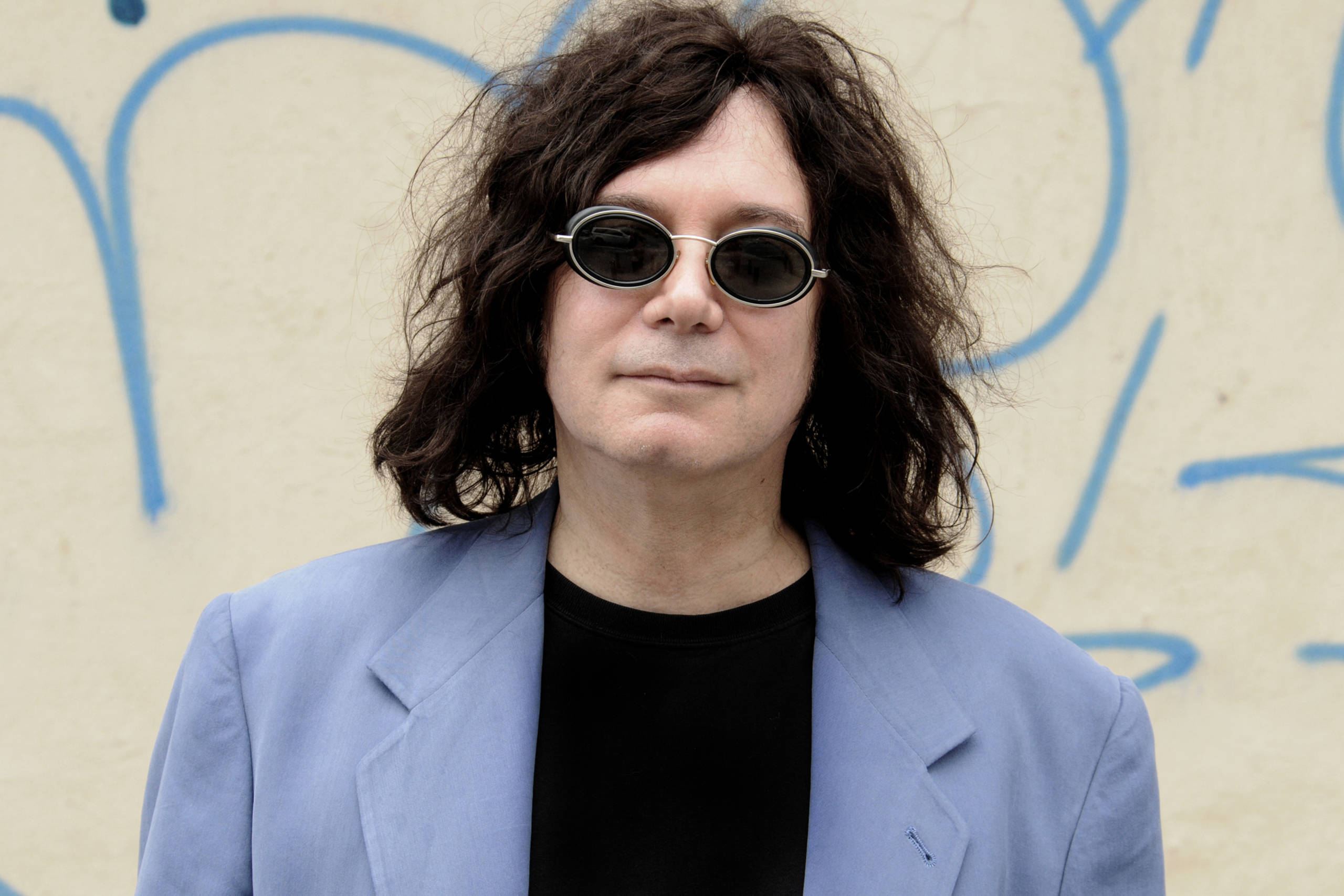 NEW YORK, U.S.A - SEPTEMBER 13:  Alan Merrill in Greenwich Village, NYC on September 13, 2009 in New York, U.S.A.. (Photo ...