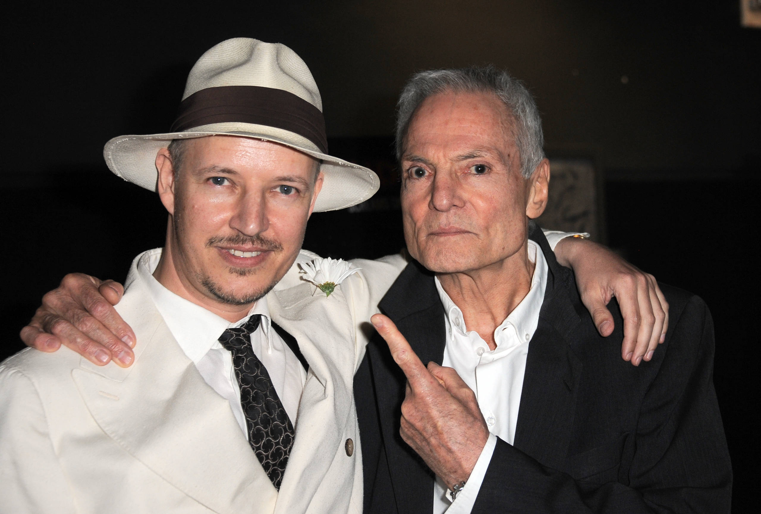 Dieter Laser mit Regisseur Tom Six