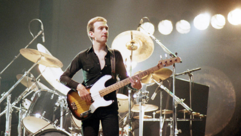 John Deacon schrieb einen der größten Hits von Queen: „Another One Bites The Dust“