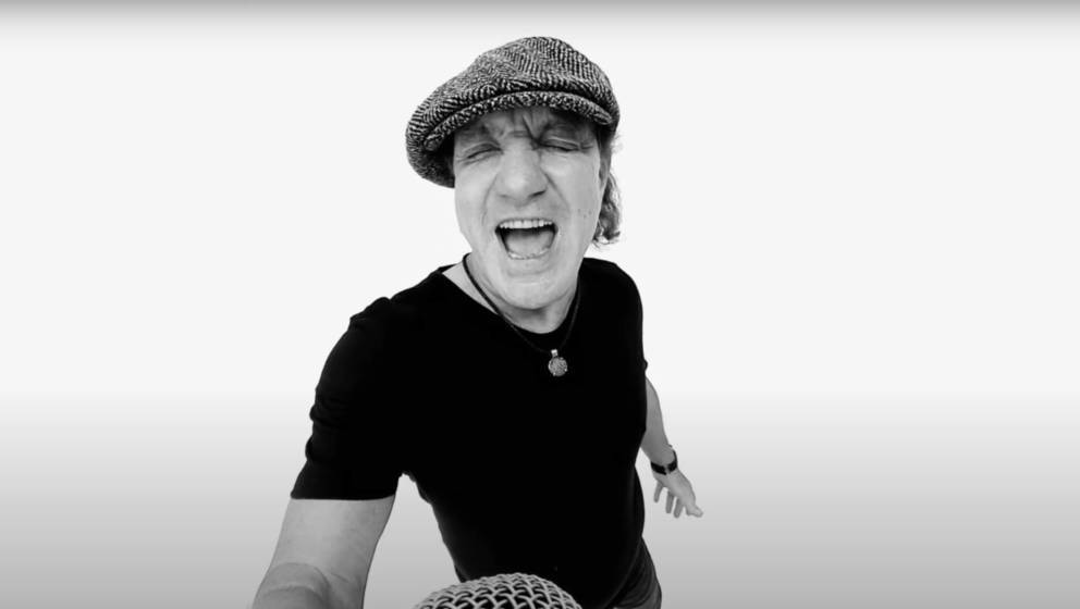 AC/DC im neuen Musikvideo zu „Realize“
