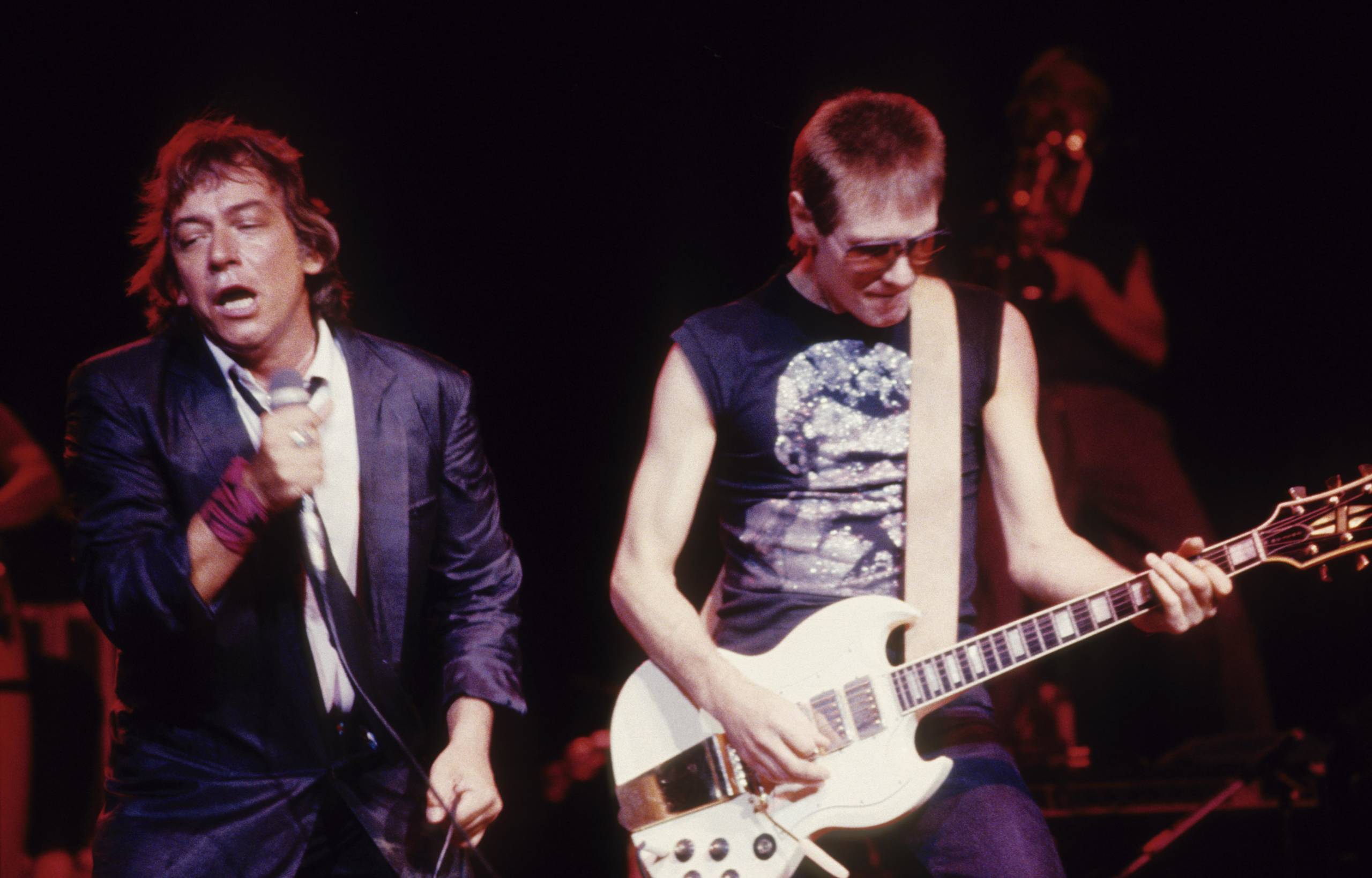 Eric Burdon und Hilton Valentine (r.)