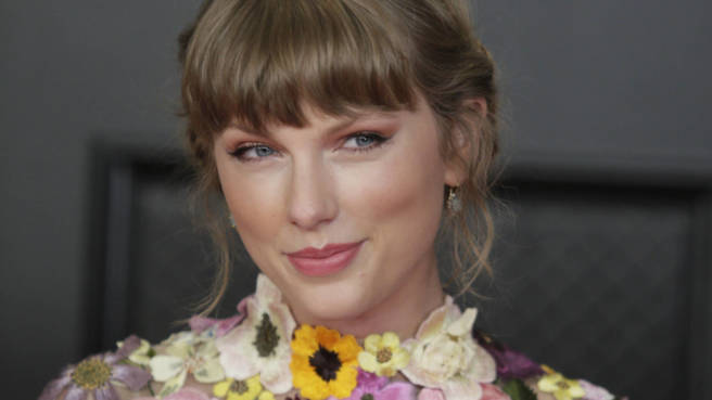 Taylor Swift wehrt sich gegen Damon Albarn: „Schreibe ALLE meine Songs selbst“