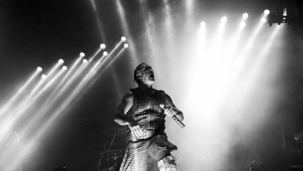 Till Lindemann (Rammstein) bei einem Aufritt im Rahmen des Maximus Festivals im Parque de la Ciudad am 10. September 2016 in 