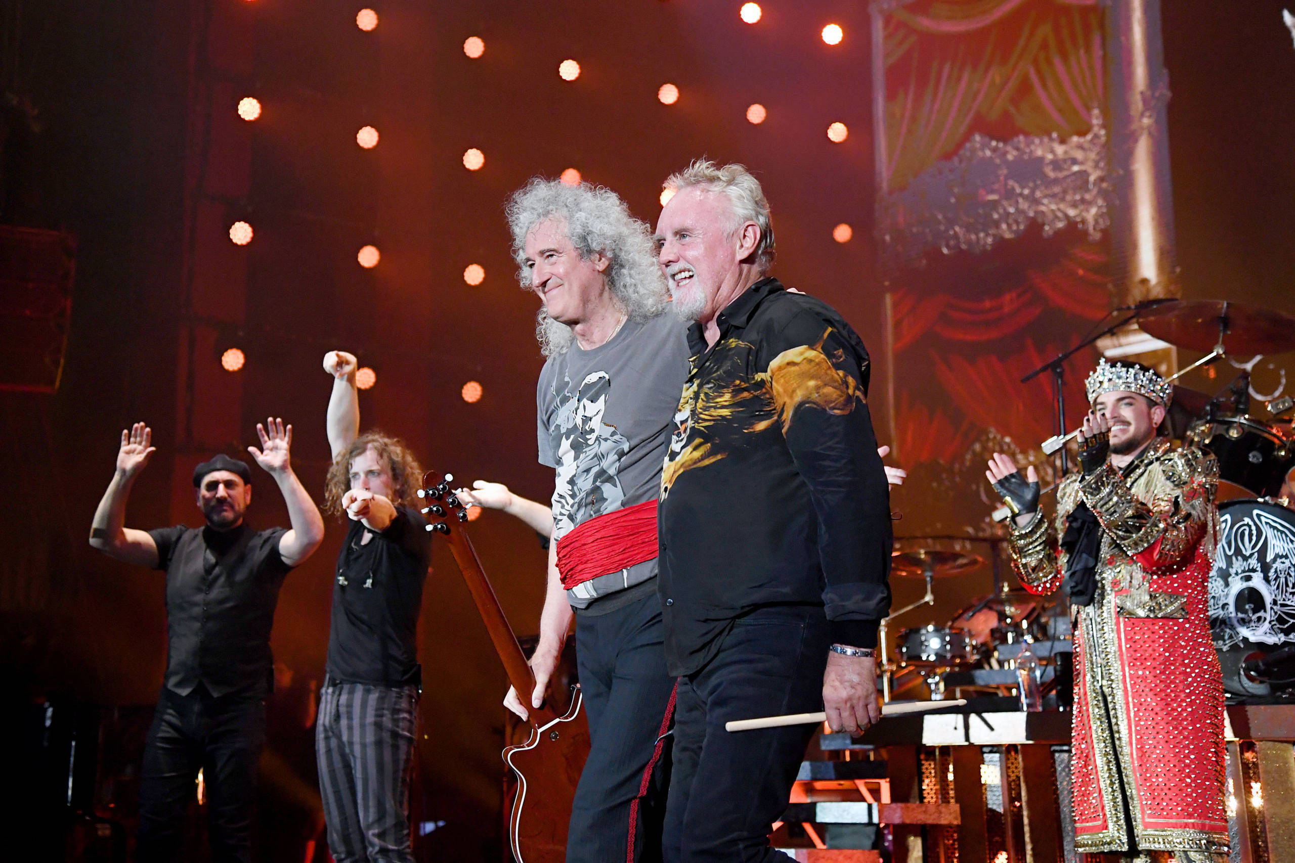 Roger Taylor und Brian May zusammen auf der Bühne. 2019, Global Citizen Festival mit Queen und Adam Lambert