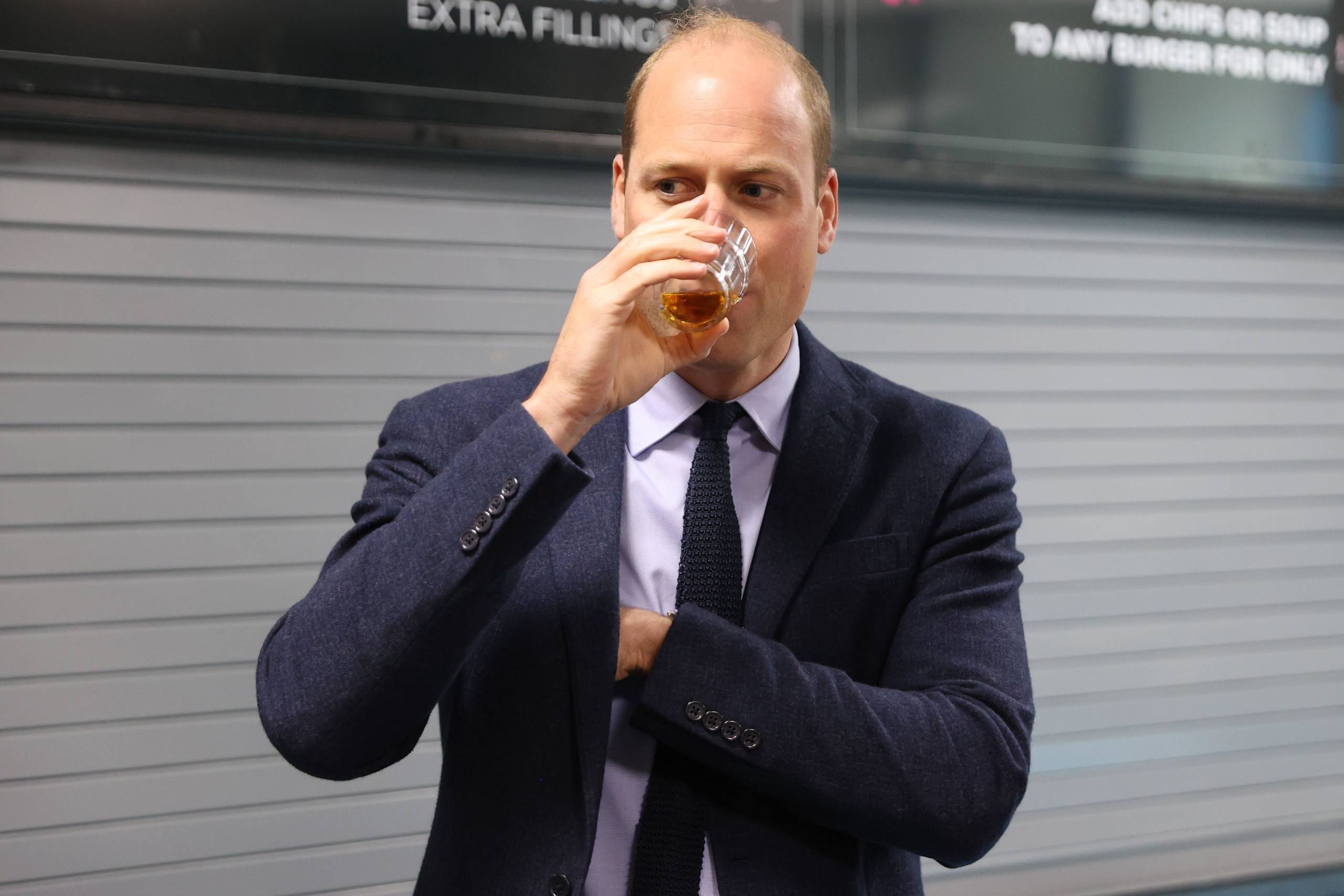 Der Prinz bei der Arbeit: Prinz William während einer Rundführung auf dem Campus der Ulster University in Londonderry, N...