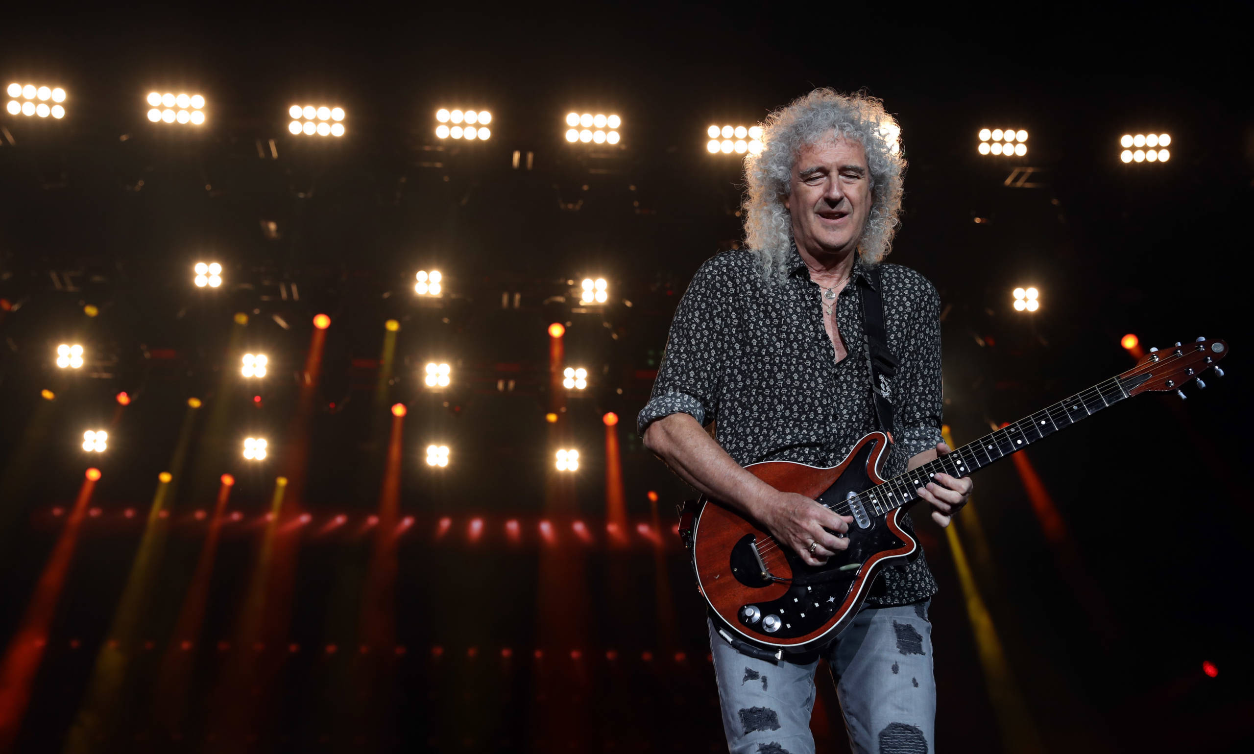 Macht unbeirrt weiter im Kampf gegen Covid: Brian May.