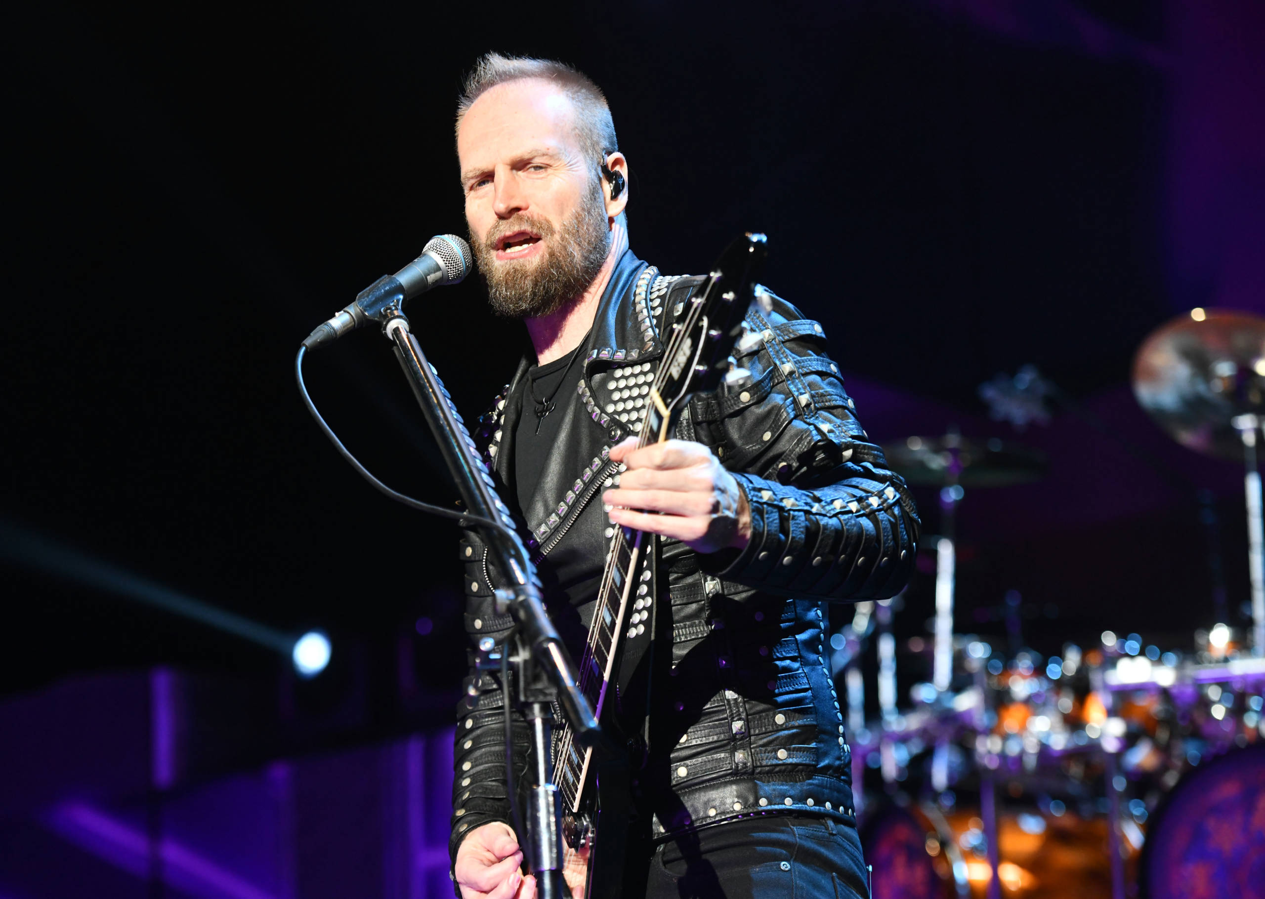 Andy Sneap live mit Judas Priest in Kalifornien, 2019.