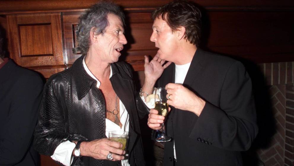 Keith Richards und Paul McCartney bei der Vogue Fashion Awards After Party 2000 in New York.