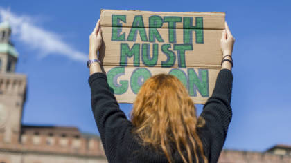 Aufnahme von einer Fridays-For-Future-Demonstration 2020 in Bologna.