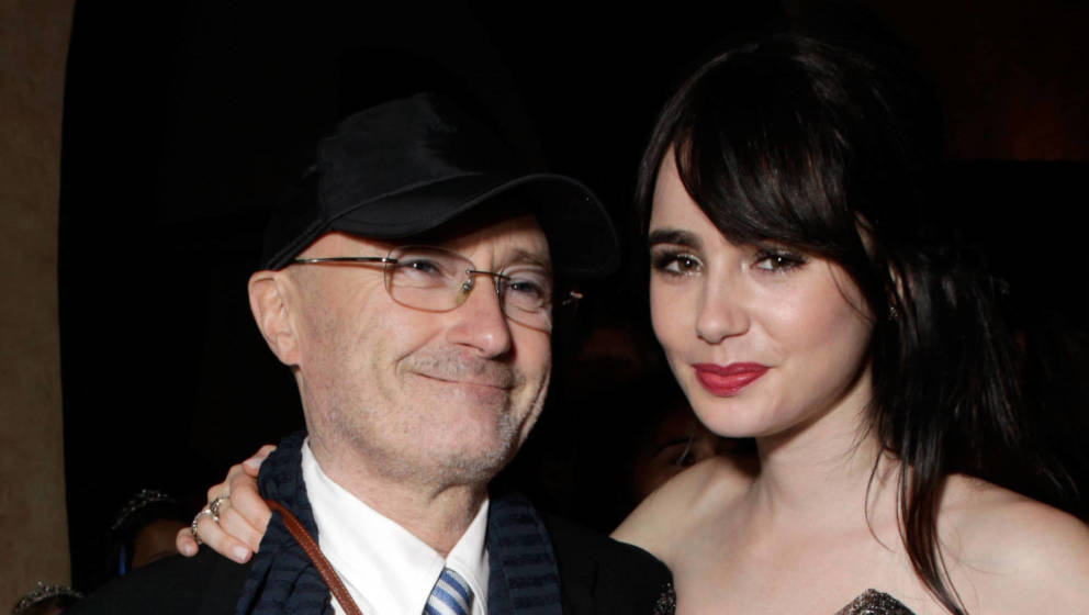 Phil Collins mit Tochter Lily Collins 2012 in Hollywood.