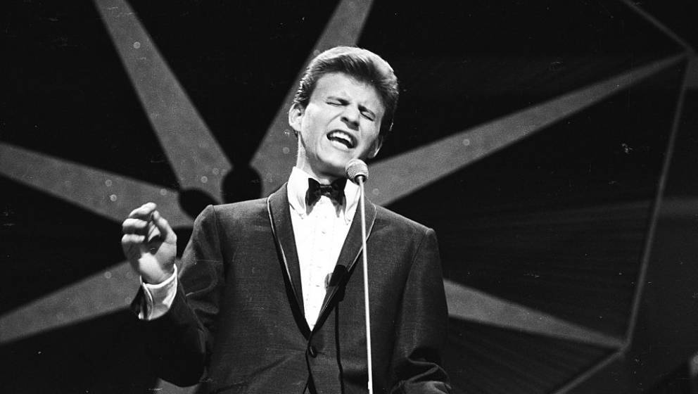 Bobby Rydell performs on a TV show, London, circa 1965. (Photo by Stanley Bielecki/ASP/Getty Images)