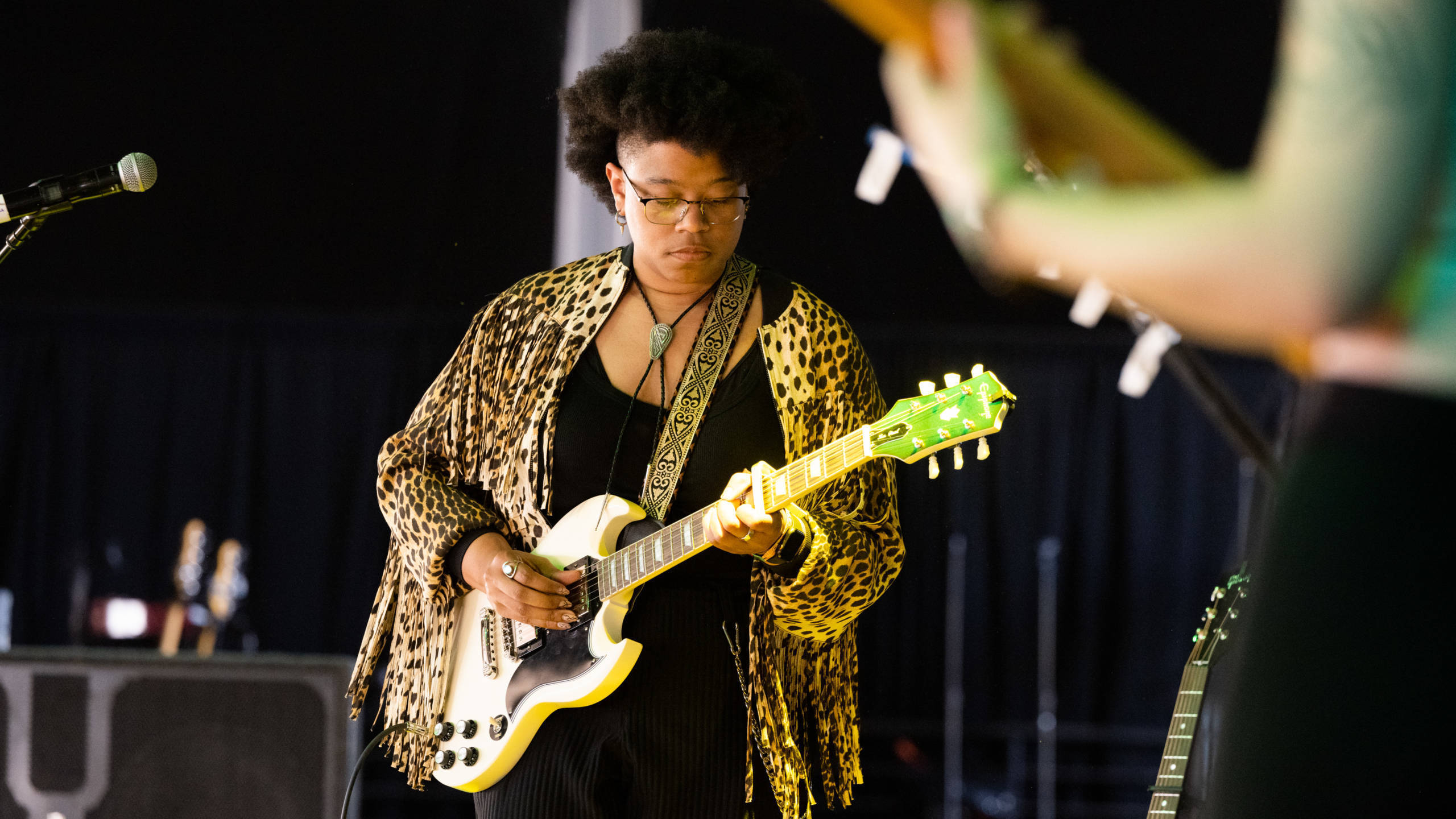 Amythyst Kiah kommt im November für zwei Konzerte nach Deutschland.