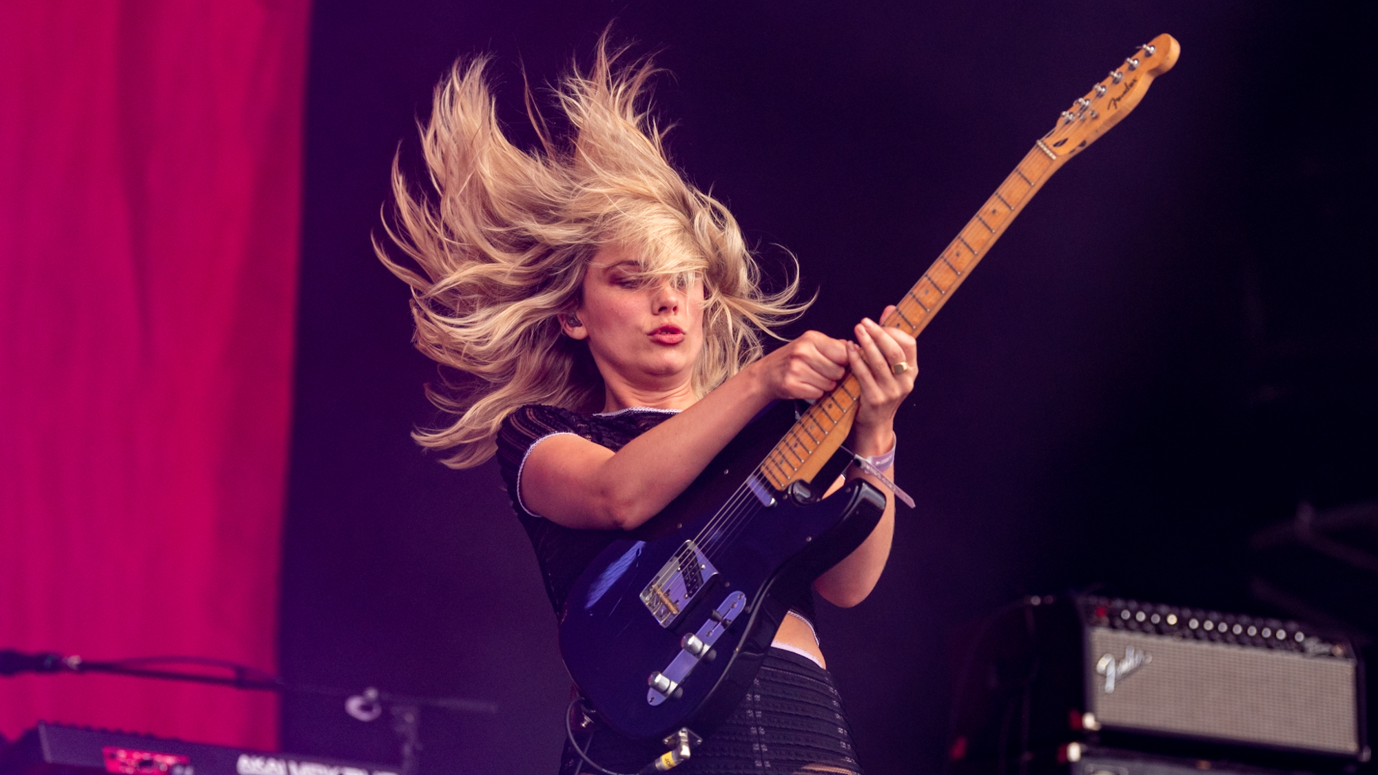 TS22-sa-wolf alice-2