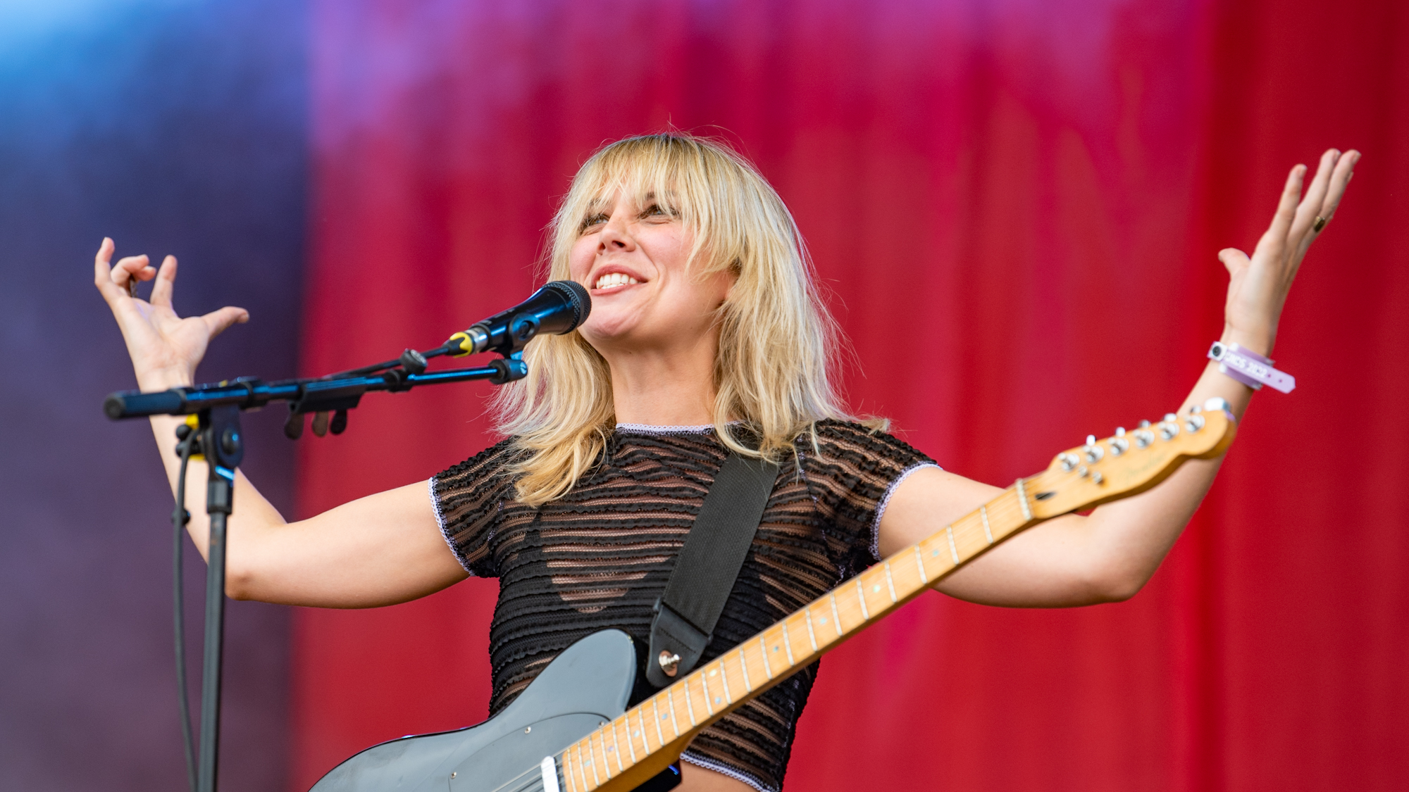 TS22-sa-wolf alice-3