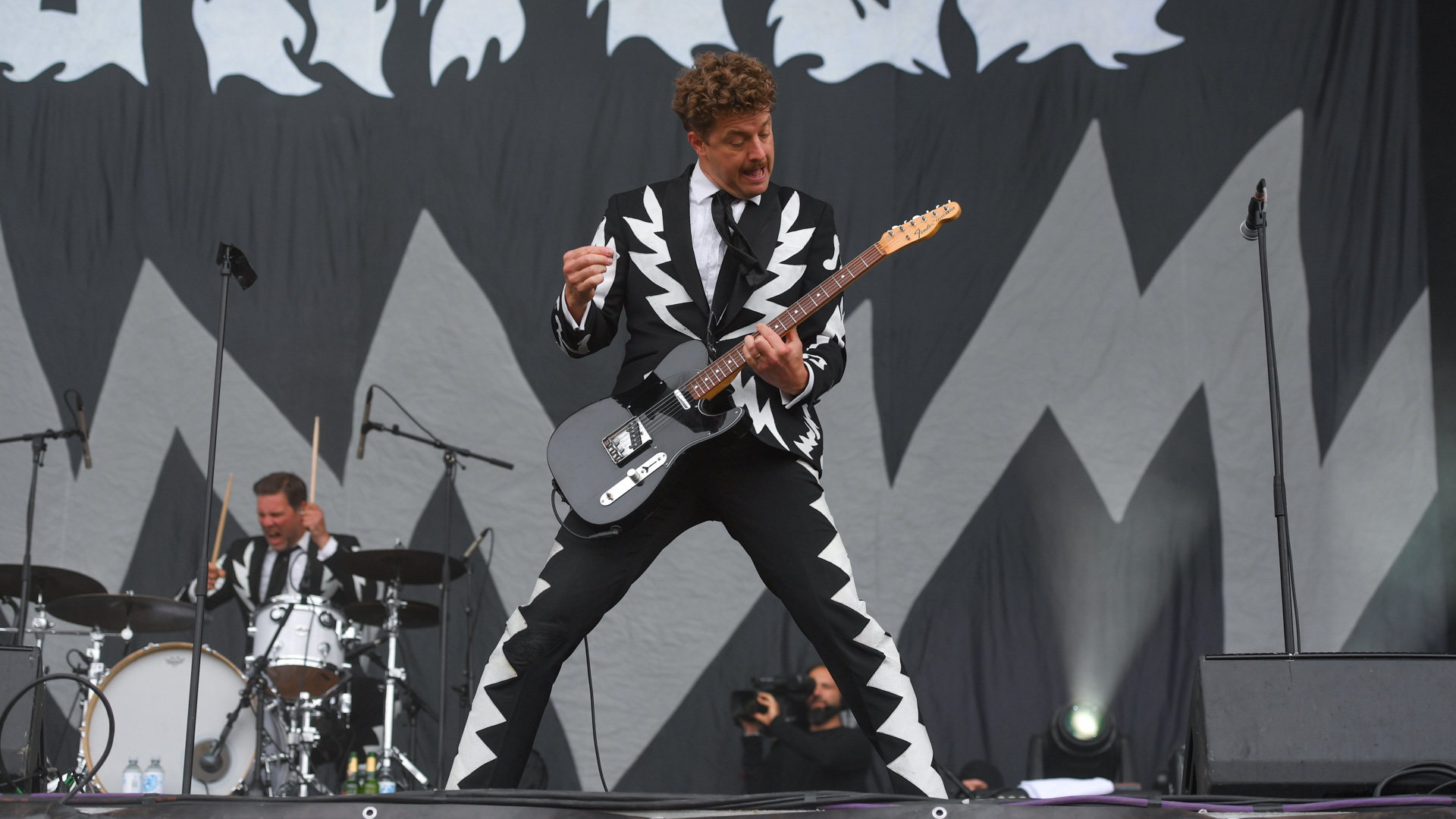 19.06.2022, Eichenring, Scheessel, GER, Hurricane Festival 2022, im Bild
THE HIVES
Foto © Rojahn