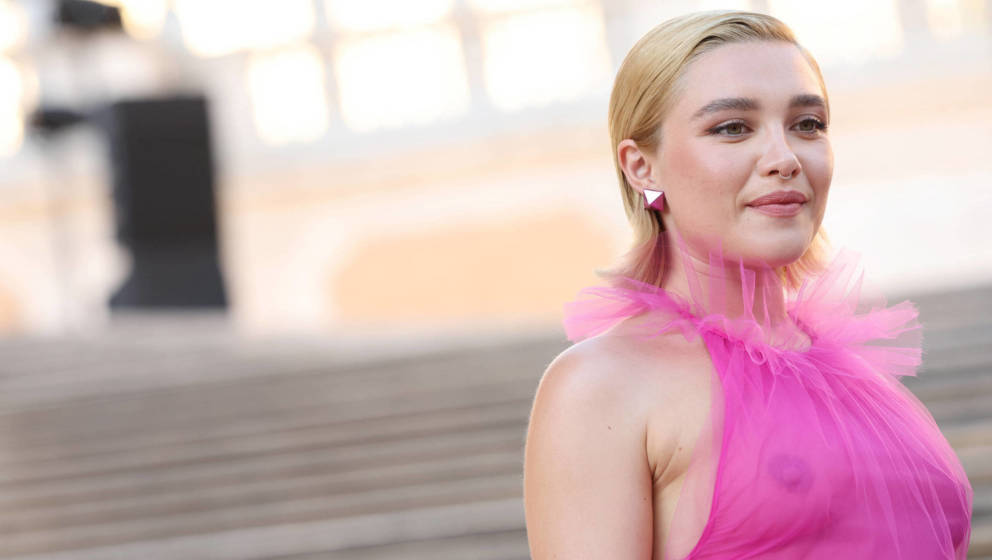 Florence Pugh bei der Valentino Haute Couture Herbst/Winter 22/23 Fashion Show in Rom