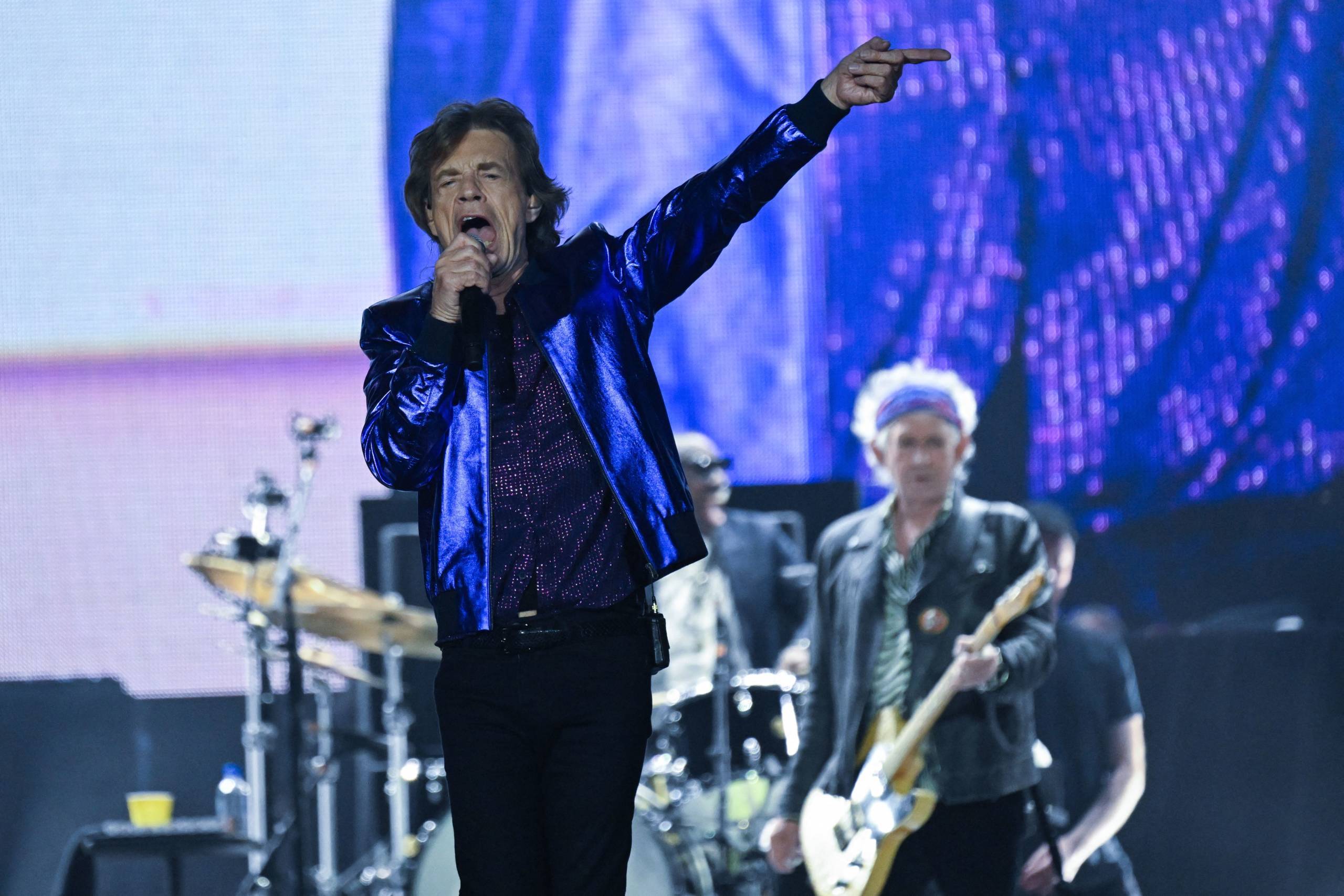 British rock band The Rolling Stones' singer Mick Jagger (L) and guitarist Keith Richards (R) perform during a concert as ...