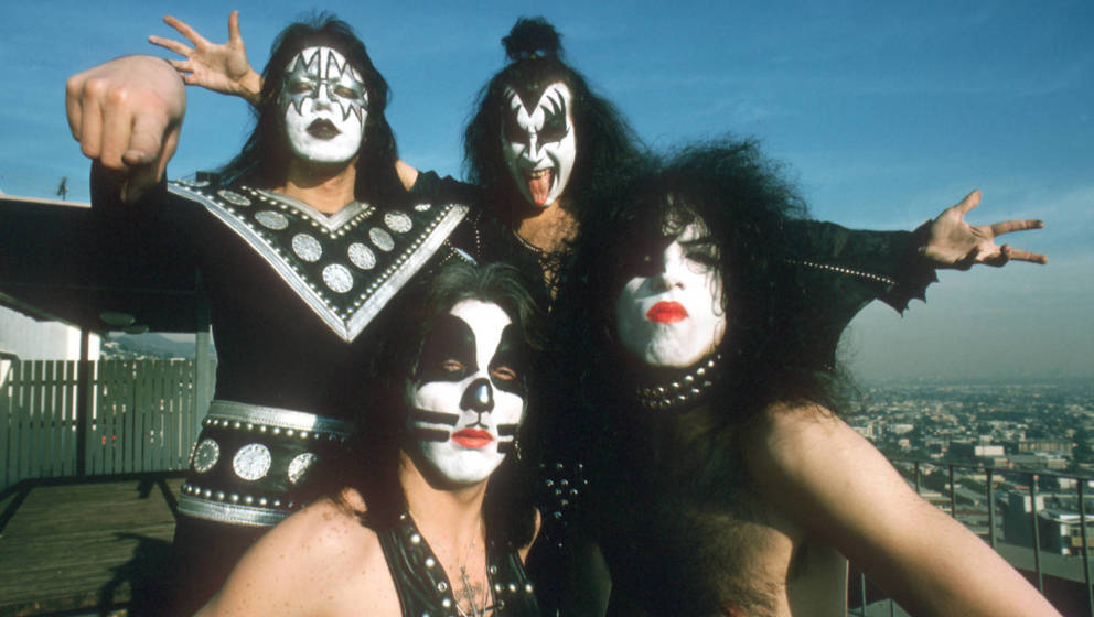 Los Angeles: Ace Frehley, Paul Stanley, Peter Criss, and Gene Simmons von KISS, 1975 