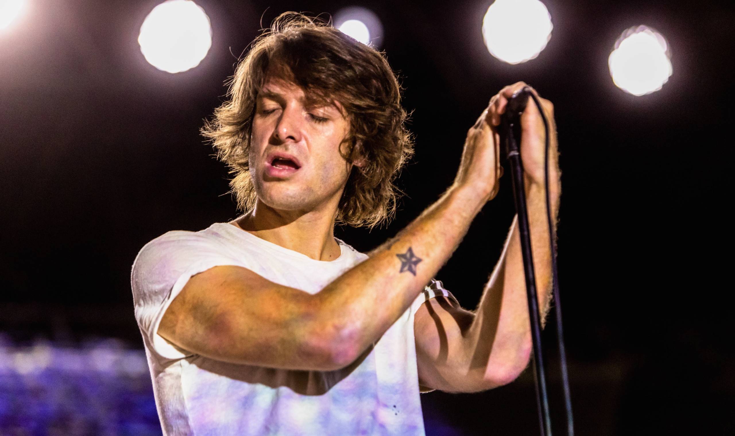 SERVIGLIANO, ITALY - 2022/07/22: Paolo Nutini performs in live concert at NoSound Festival in Servigliano. (Photo by Mairo...