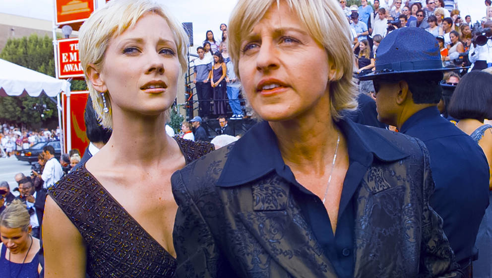PASADENA, CALIFORNIA - MARCH 23 : Ellen DeGeneres and Anne Heche arrive at the Emmy Awards Show, March 23,1997 in Pasadena, C