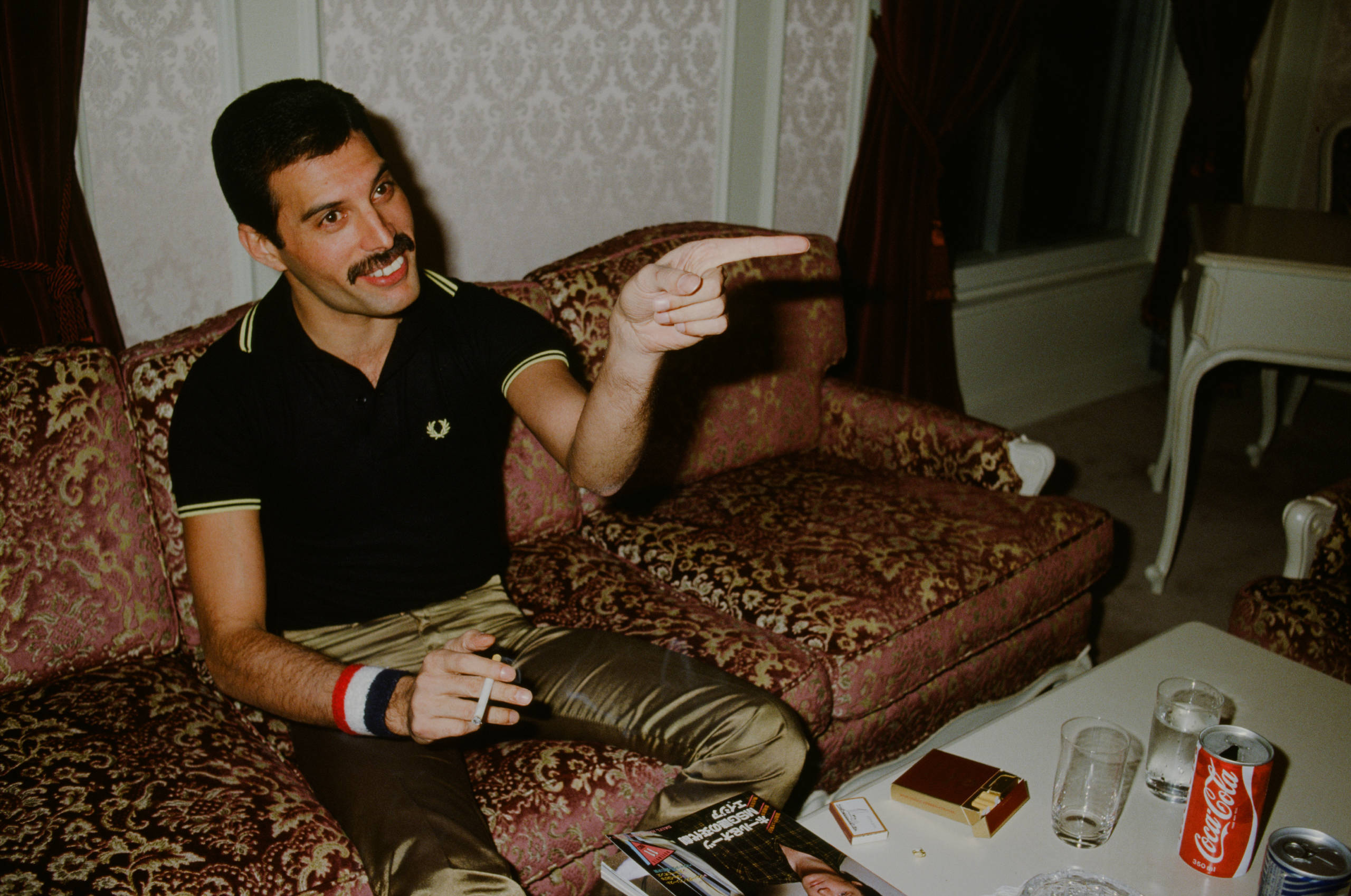 (MANDATORY CREDIT Koh Hasebe/Shinko Music/Getty Images) Freddie Mercury of Queen, interview and photo session for 'Music L...