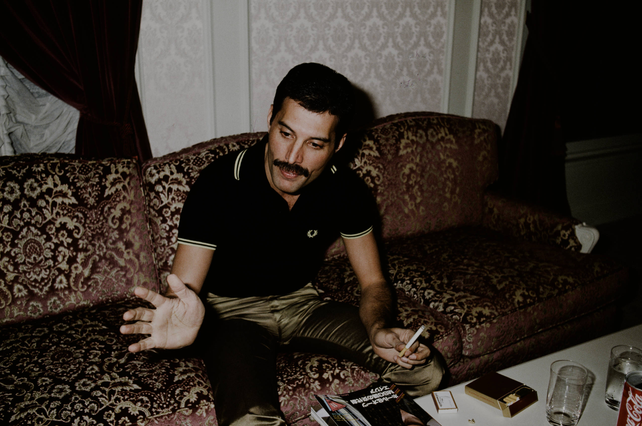 (MANDATORY CREDIT Koh Hasebe/Shinko Music/Getty Images) Freddie Mercury of Queen, interview and photo session for 'Music L...