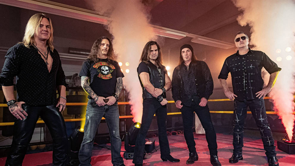 Bonfire setzen sich für ukrainische Kriegskinder ein – Sänger steigt aus