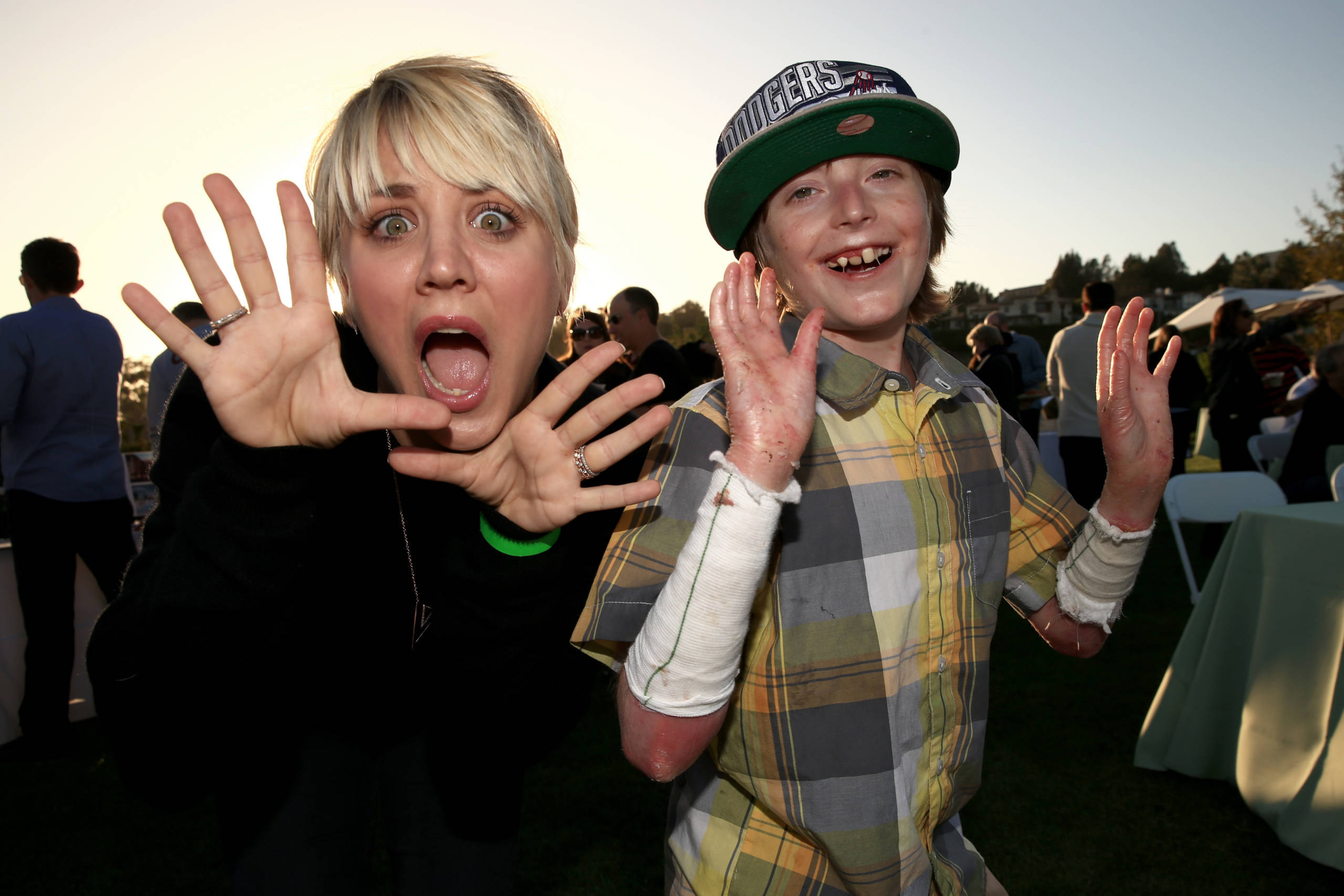 MALIBU, CA - SEPTEMBER 28:  Actress Kaley Cuoco and Brandon Joseph attend Rock4EB, Malibu, with Jackson Browne & David Spa...