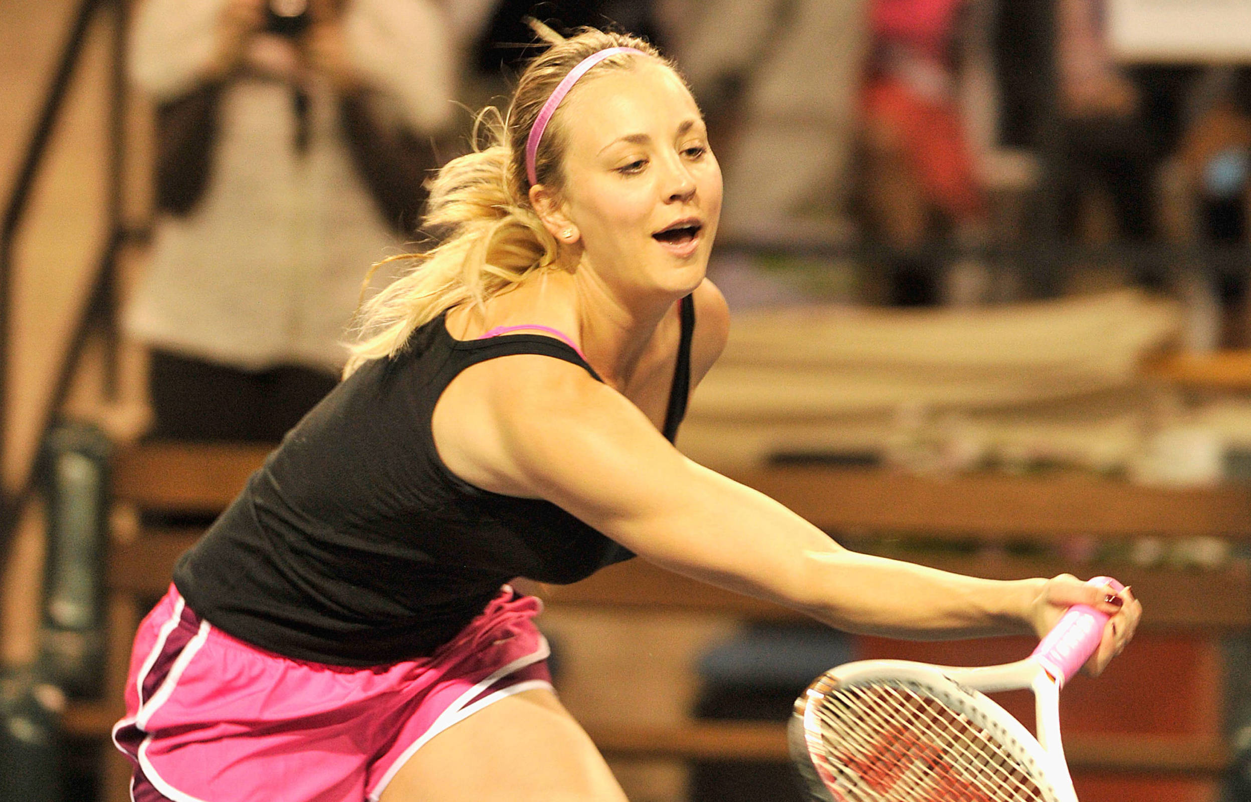 CALABASAS, CA - MARCH 22:  Actress Kaley Cuoco Sweeting plays in a celebrity tennis match at the 2014 USTA Men's Pro Tenni...