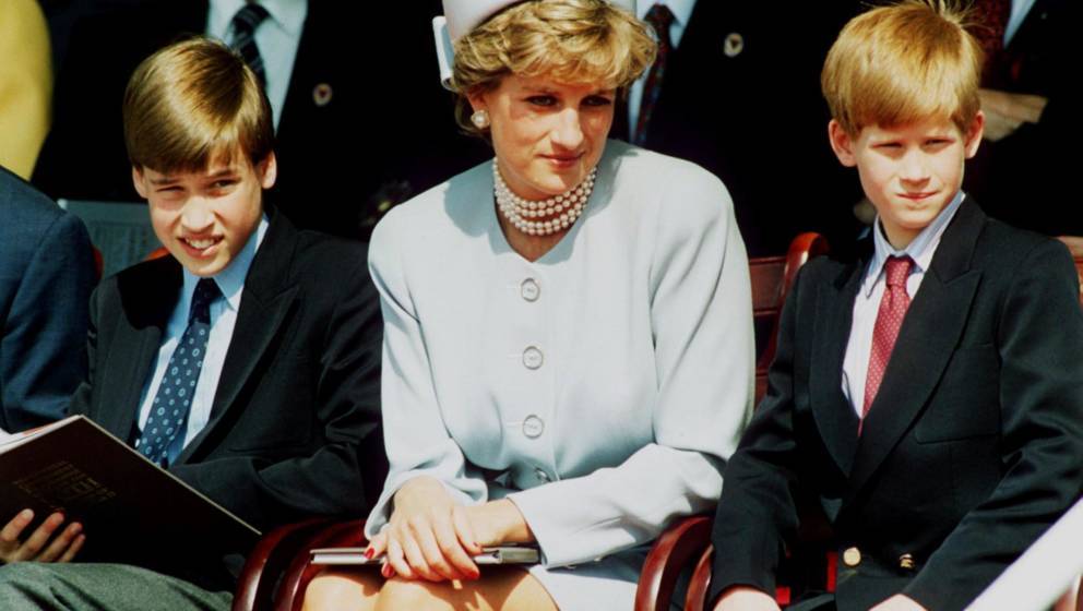 LONDON - MAY 7: (FILE PHOTO) Princess Diana, Princess of Wales with her sons Prince William and Prince Harry attend the Heads