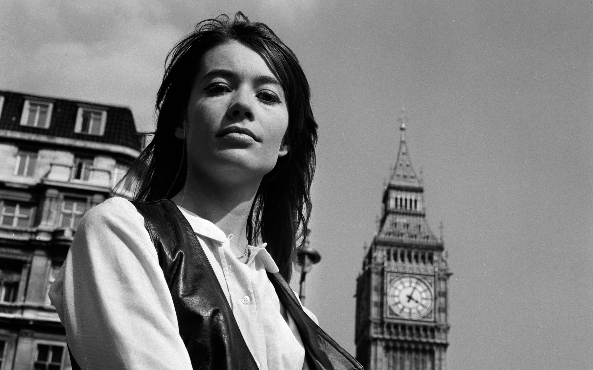 Portrait de Françoise Hardy à Londres, Royaume-Uni en mai 1968. (Photo by Keystone-France/Gamma-Rapho via Getty Images)