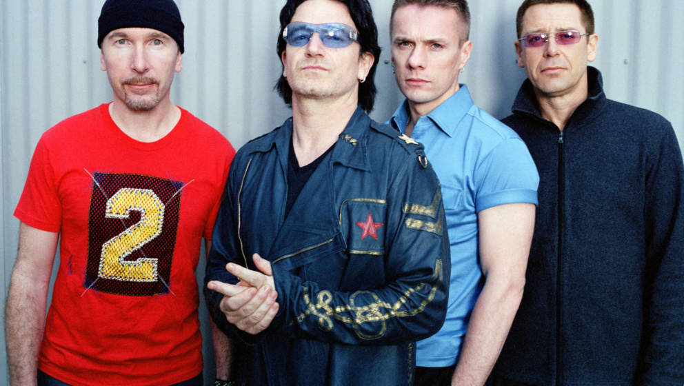 U2 posieren für ein Foto, 2001