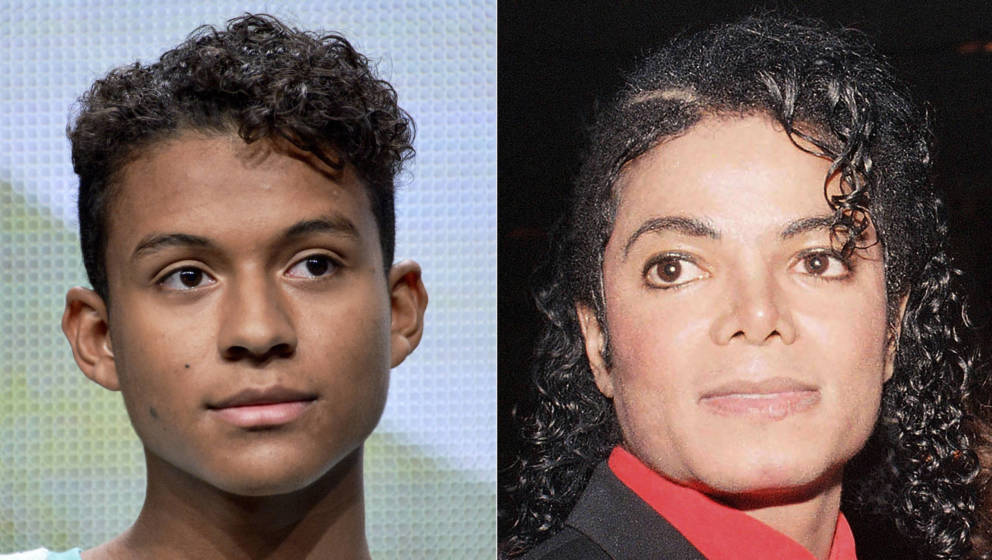 KOMBO - Jaafar Jackson (l), Neffe des 2009 gestorbenen «King of Pop» Michael Jackson, erscheint während des 'Living with T