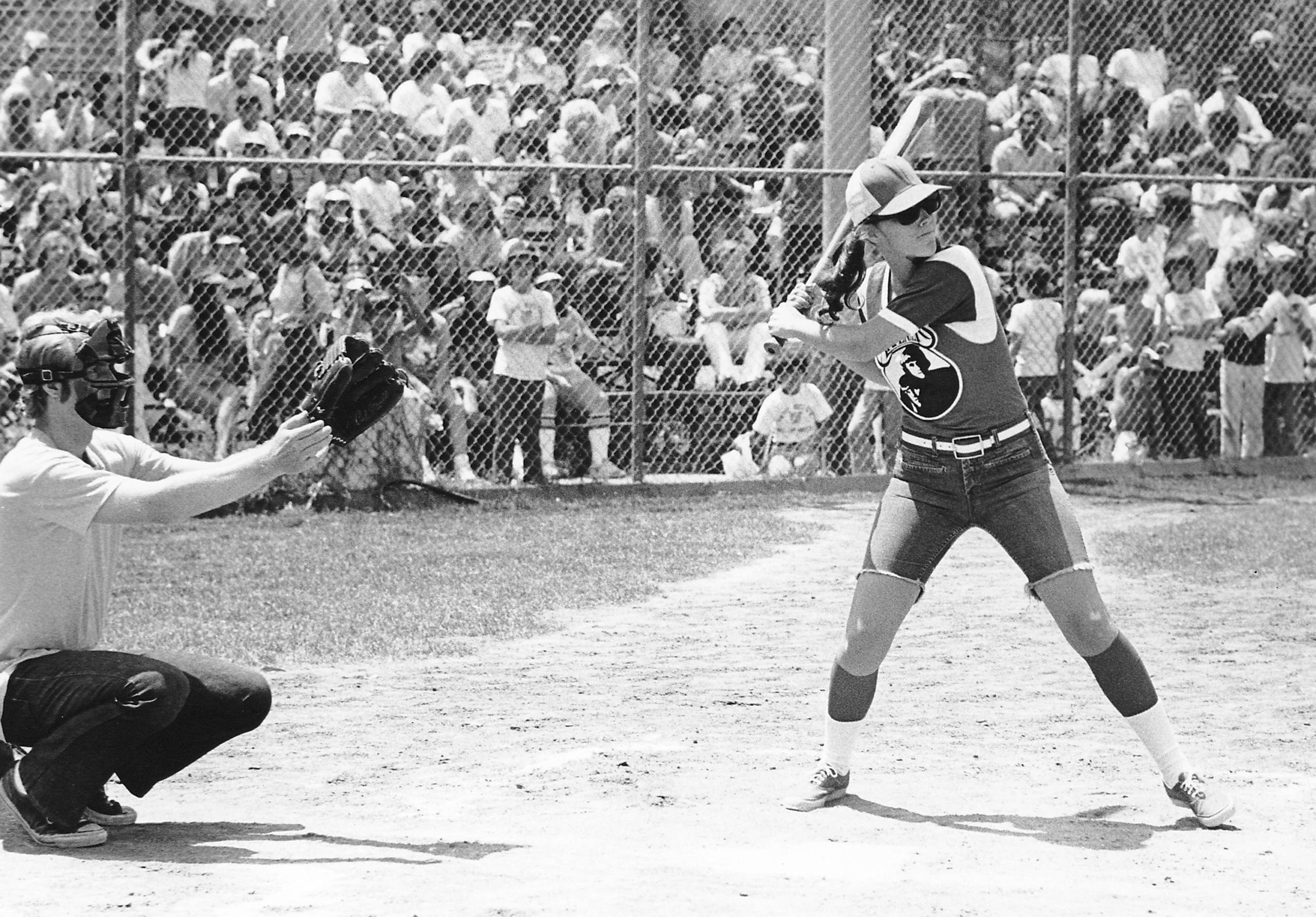UNSPECIFIED - CIRCA 1970:  Photo of Karen Carpenter  Photo by Michael Ochs Archives/Getty Images