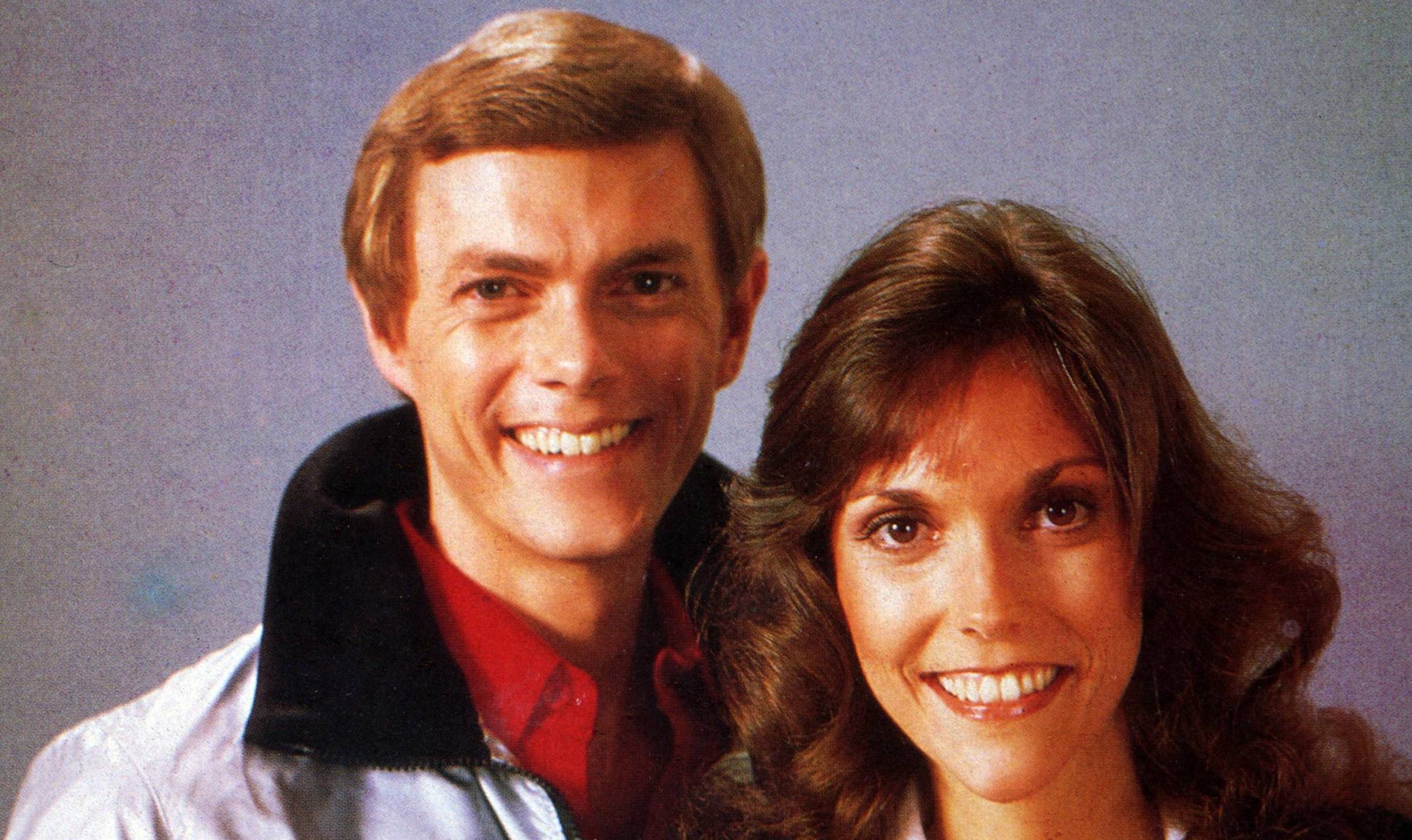 UNSPECIFIED - JANUARY 01:  (AUSTRALIA OUT) Photo of CARPENTERS and Karen CARPENTER and Richard CARPENTER; Posed portrait o...