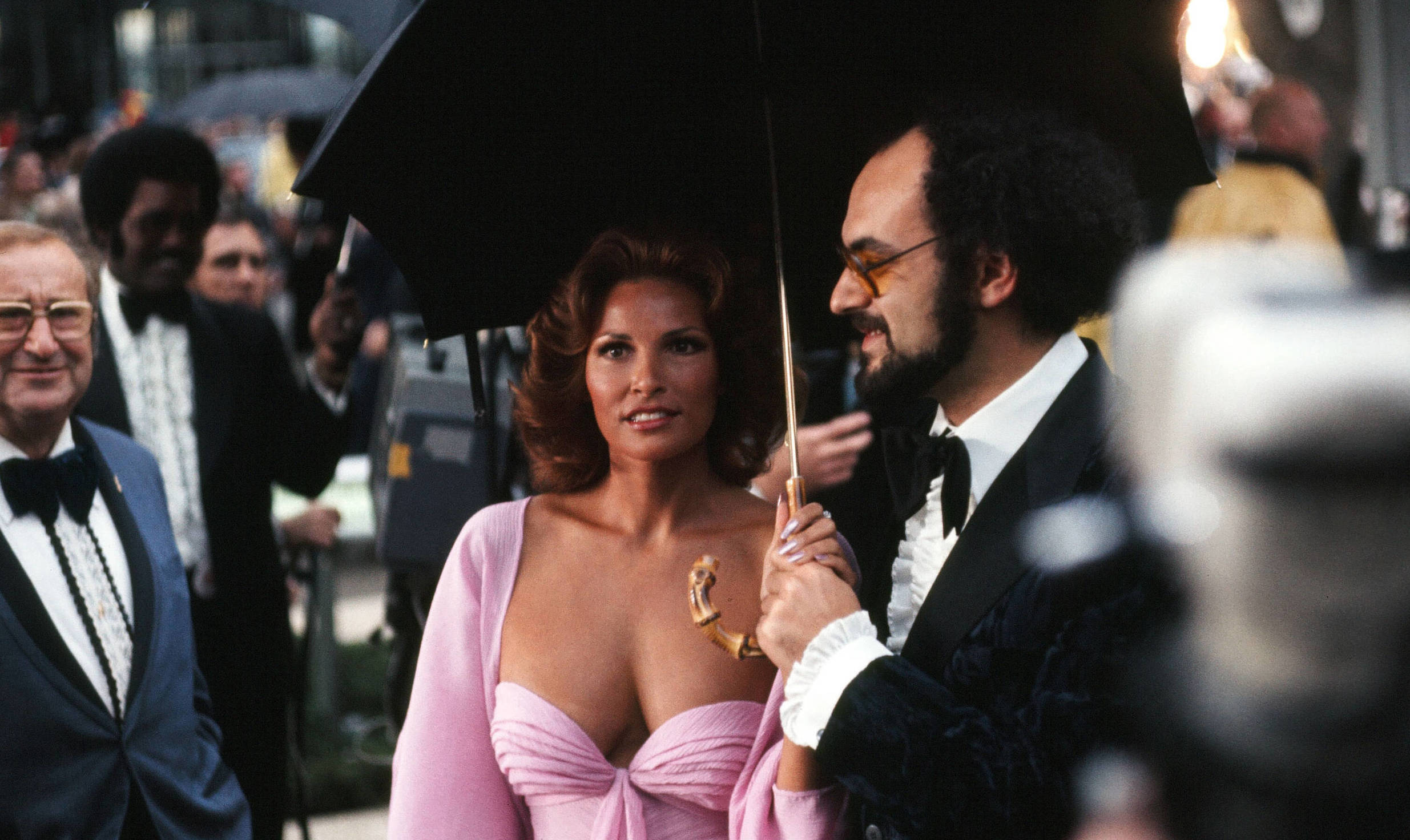 LOS ANGELES,CA - APRIL 8,1975: Actress Raquel Welch arrives to the 47th Academy Awards at Dorothy Chandler Pavilion in Los...