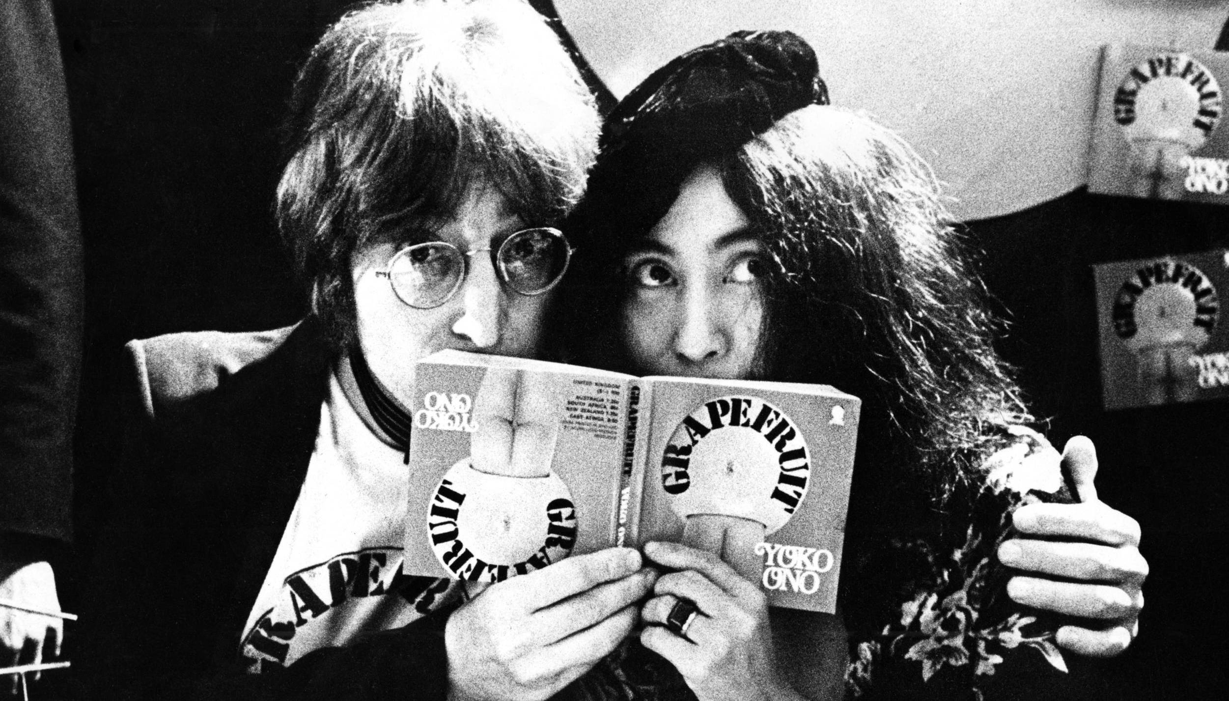 LONDON: John Lennon and Yoko Ono in Selfridges department store, Oxford Street, London in 1971 to promote the publication ...