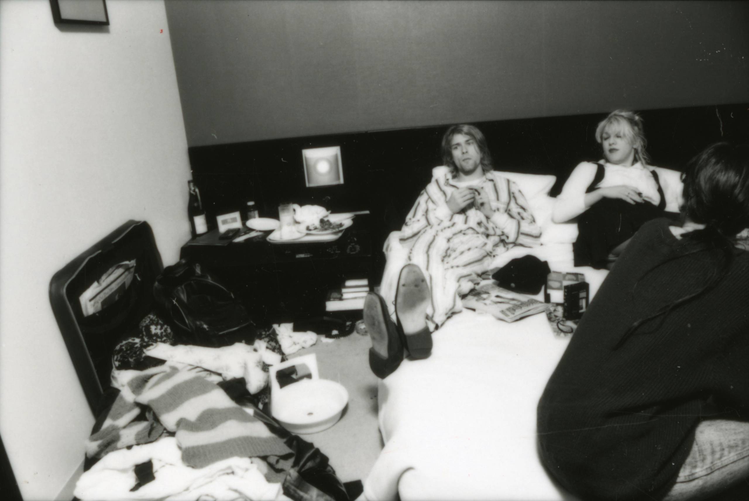 (MANDATORY CREDIT Gutchie Kojima/Shinko Music/Getty Images) Married musicians Kurt Cobain of Nirvana and Courtney Love of ...