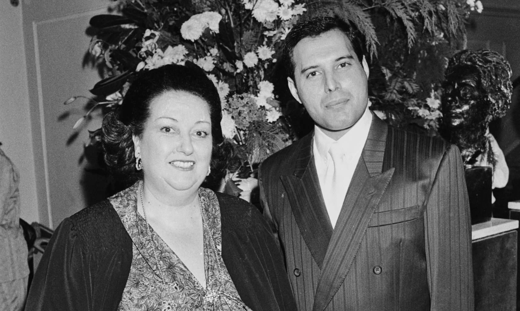 Spanish soprano Montserrat Caballe with singer Freddie Mercury (1946 - 1991) of British rock group Queen. The previous yea...