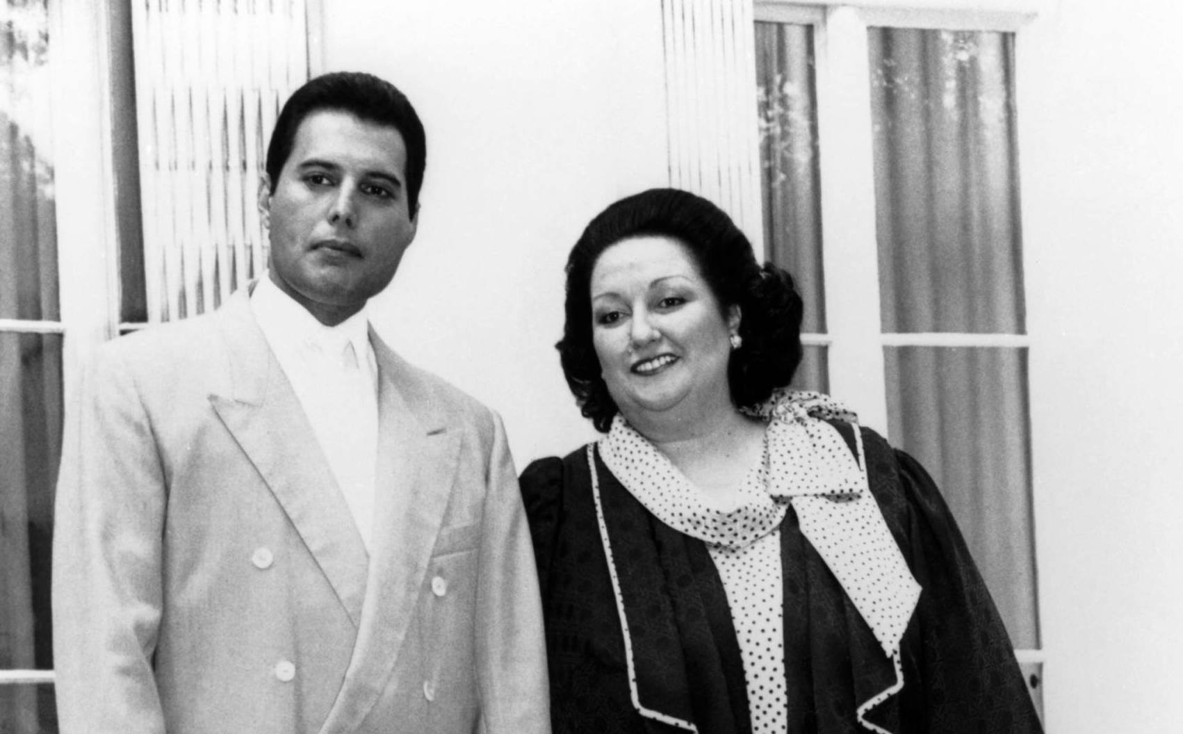 UNSPECIFIED - JANUARY 01:  Photo of Montserrat CABALLE and Freddie MERCURY; Posed full length shot with Montserrat Caballe...