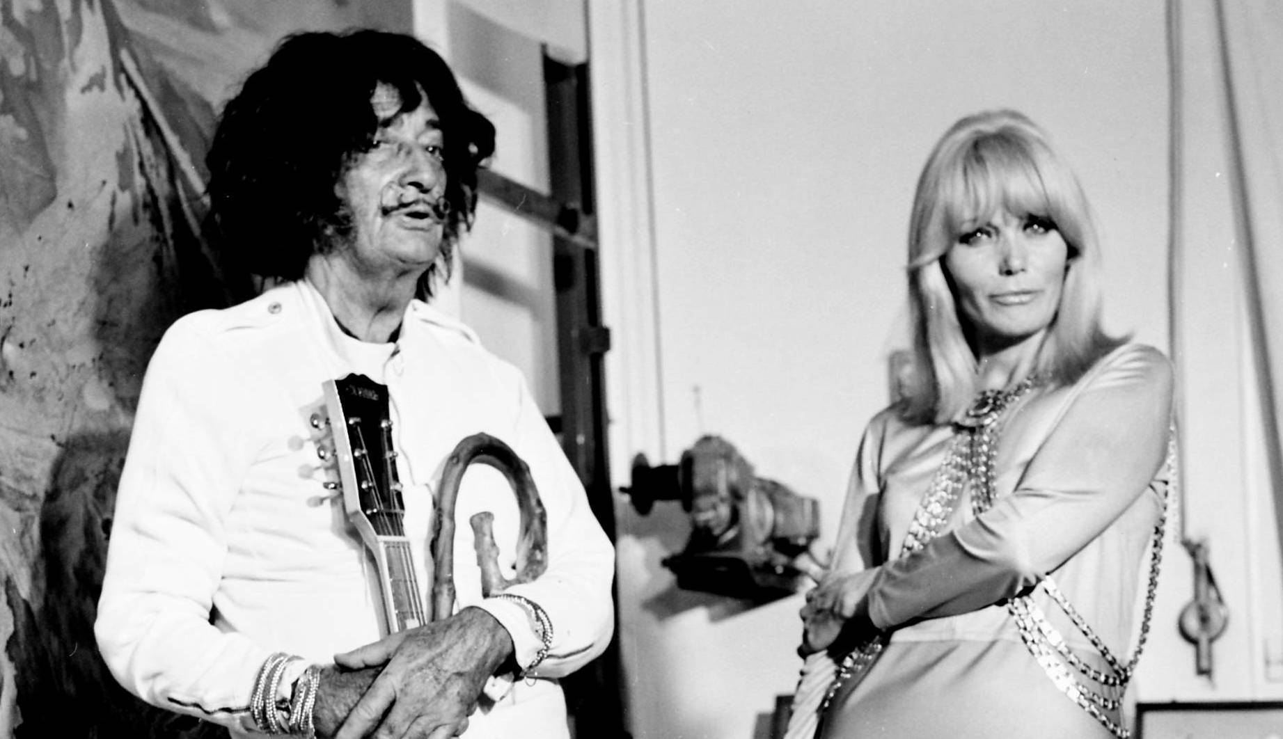 The Spanish painter Salvador Dali during the filming of the Spanish Television program Doble Imagen at his home in Por...