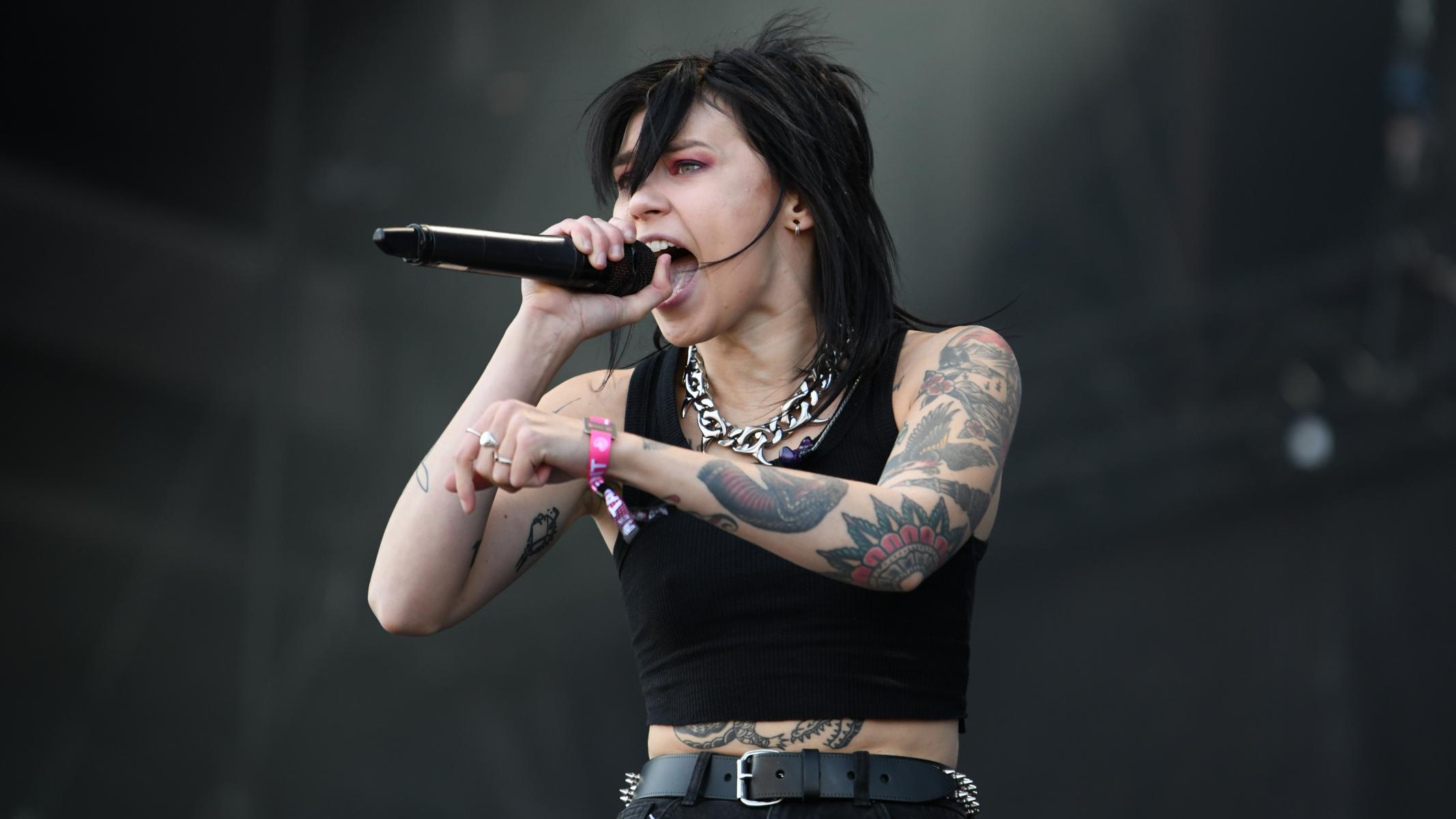 230602 03 Hot Milk Mandora Stage 0003